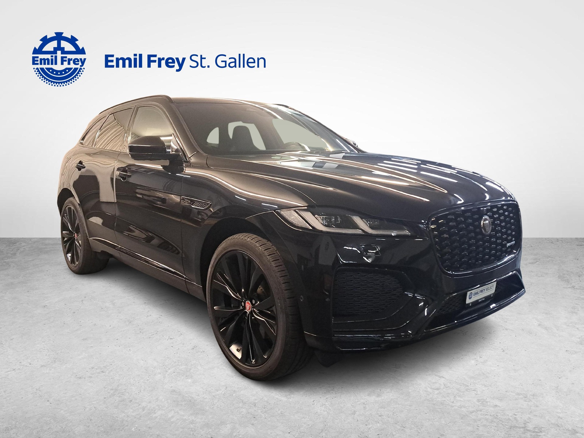 JAGUAR F-Pace 3.0 I6 R-Dynamic HSE AWD-image-6