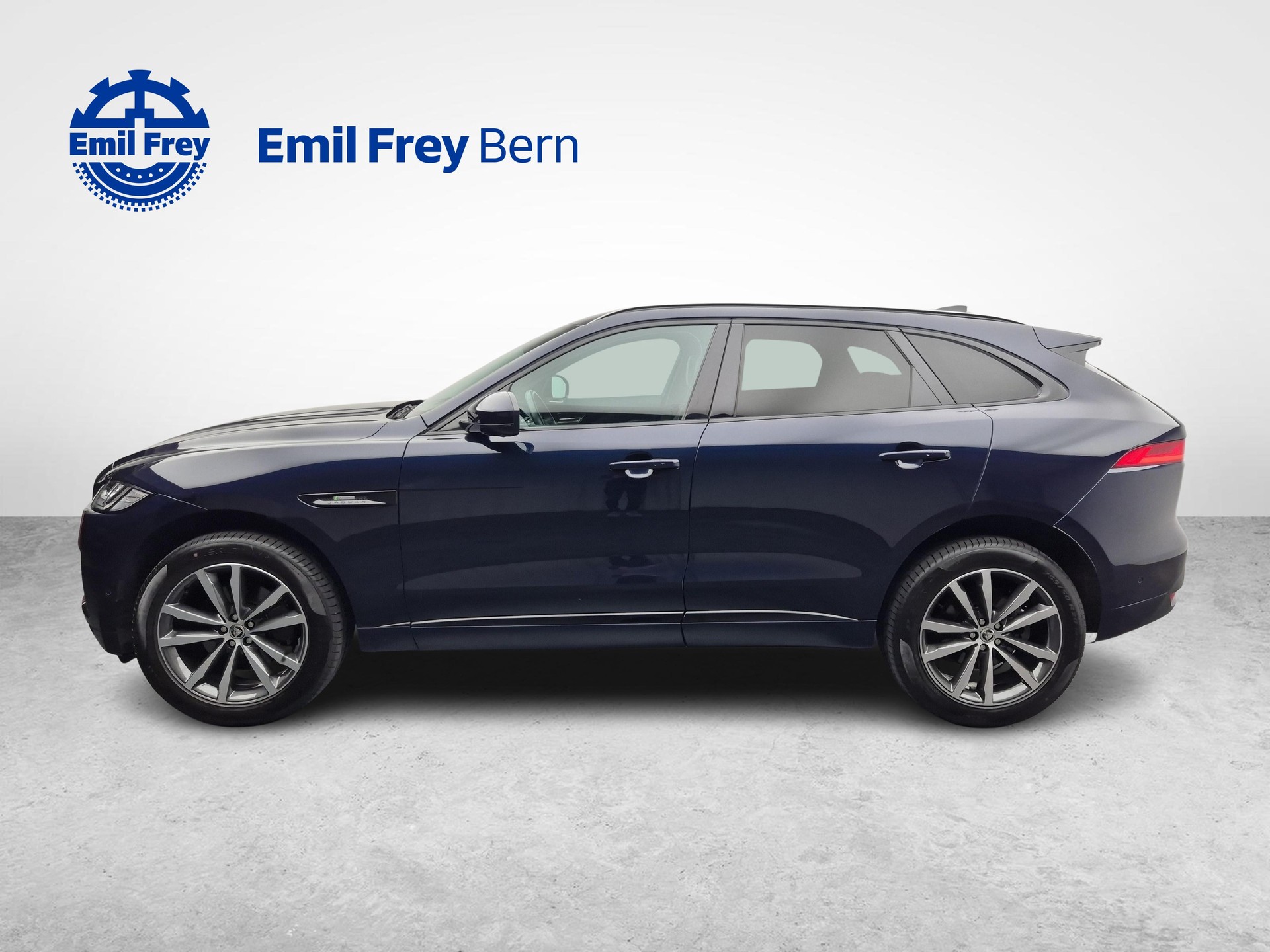 JAGUAR F-Pace 2.0 T 300 R-Sport AWD-image-1