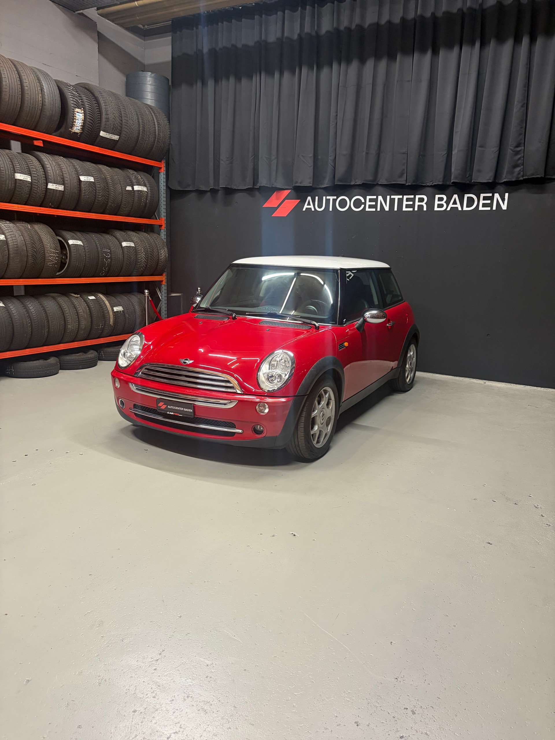 MINI Cooper-image-3