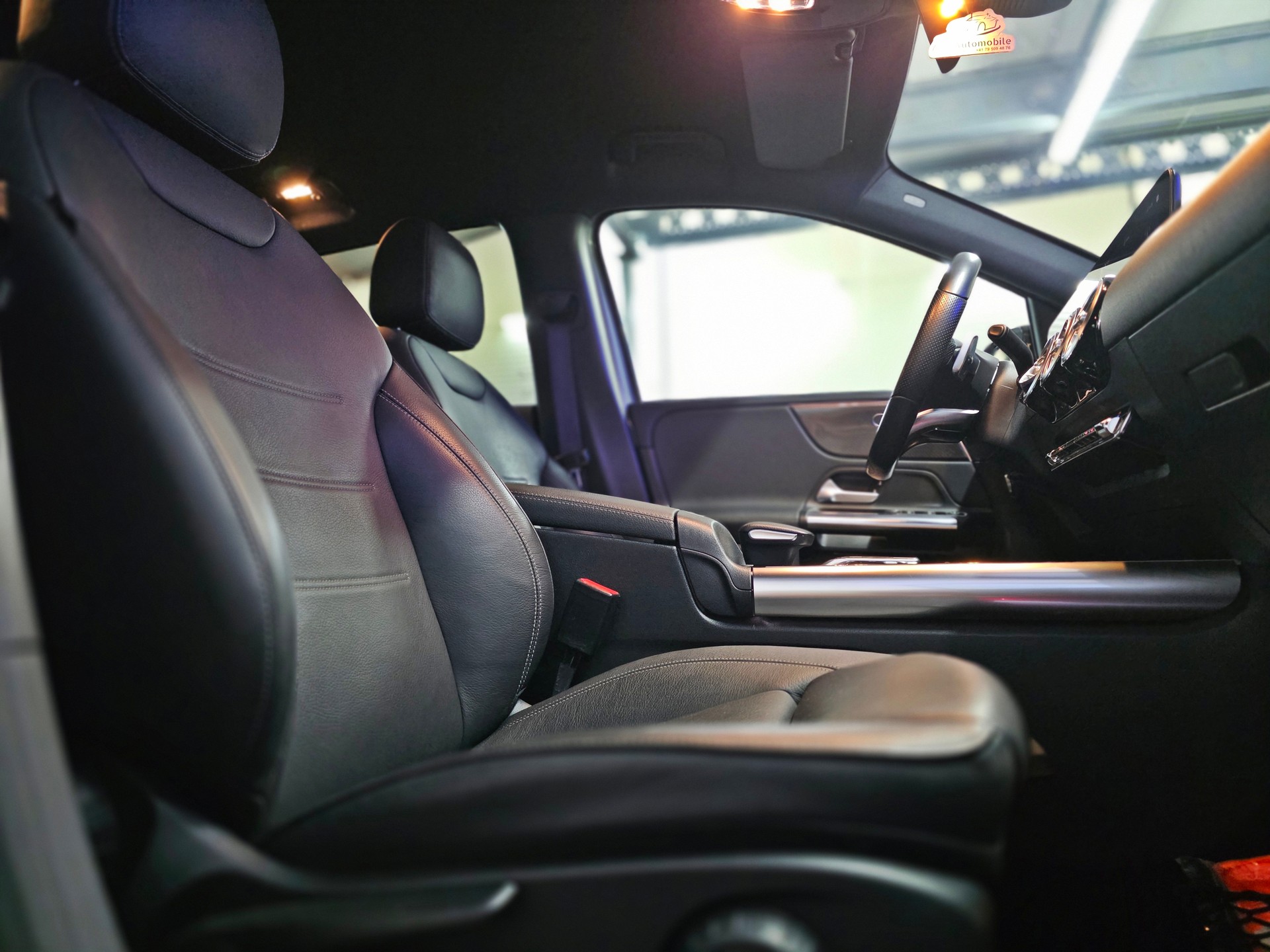 MERCEDES-BENZ B 220 4Matic AMG Line 7G-DCT-image-17
