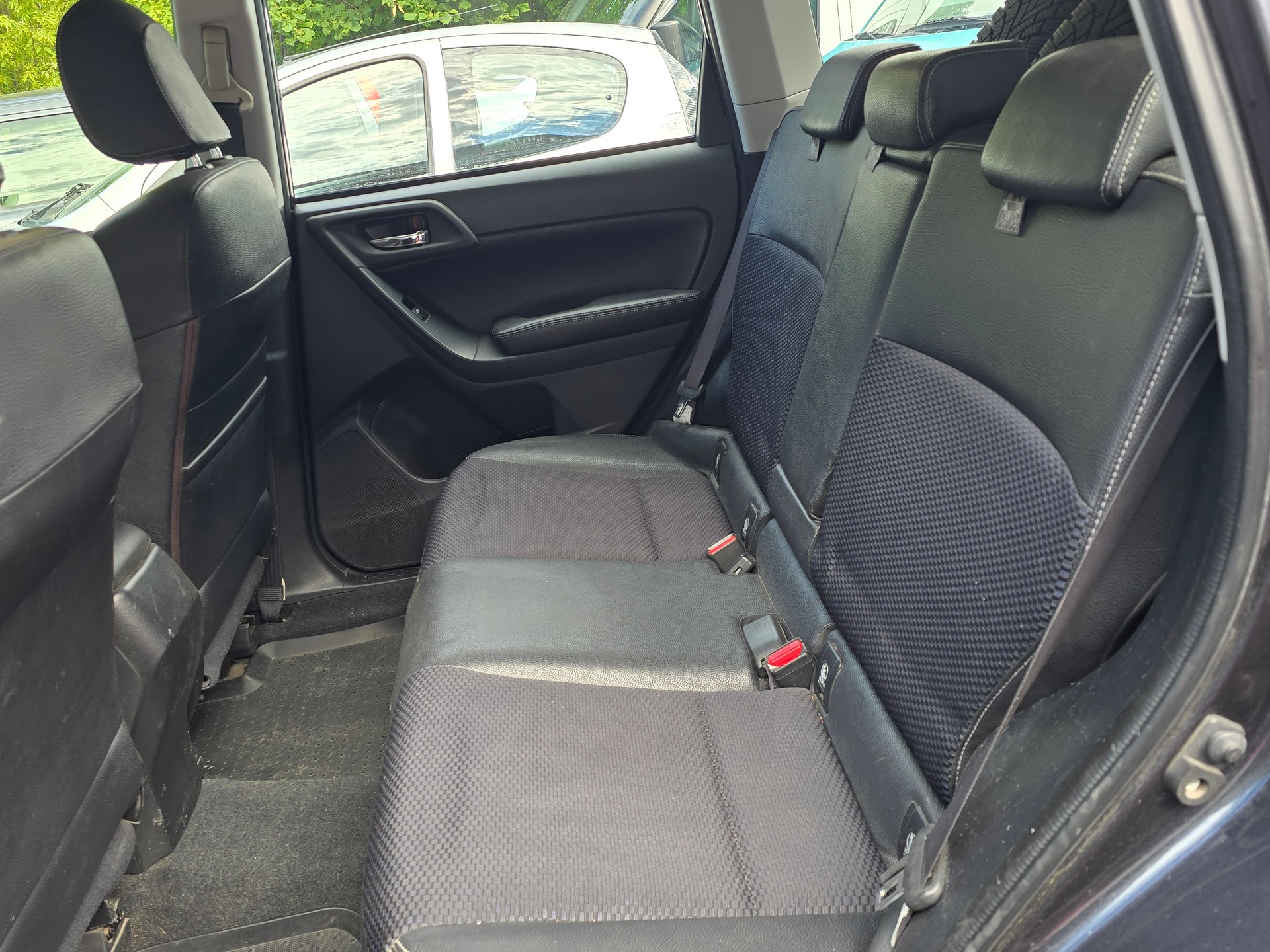 SUBARU Forester 2.0XT Sport Lineartronic-image-6