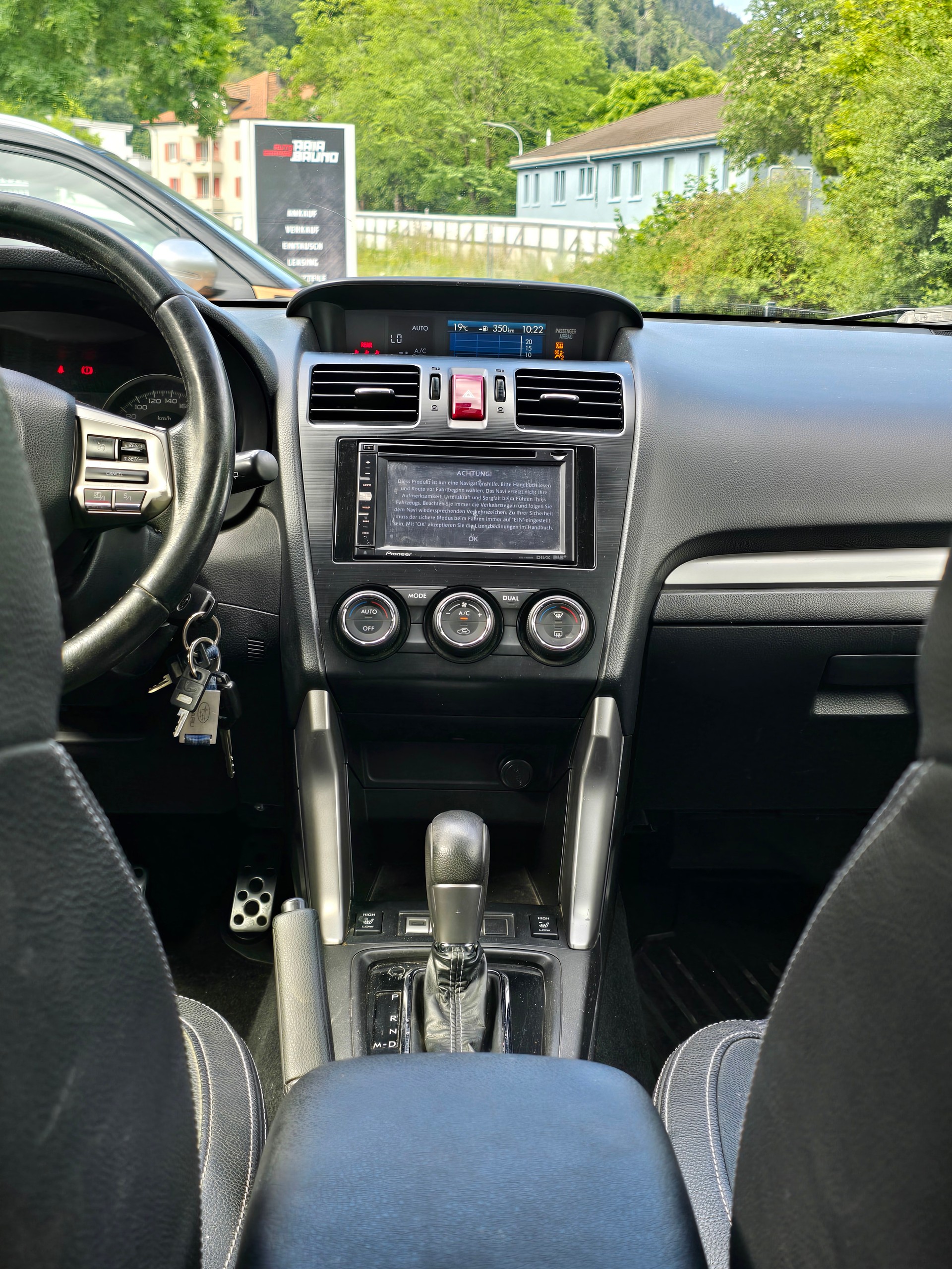 SUBARU Forester 2.0XT Sport Lineartronic-image-13