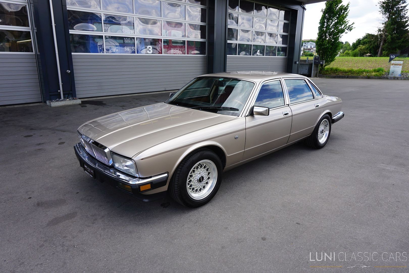 JAGUAR XJ6 3.6 Sovereign-image-0