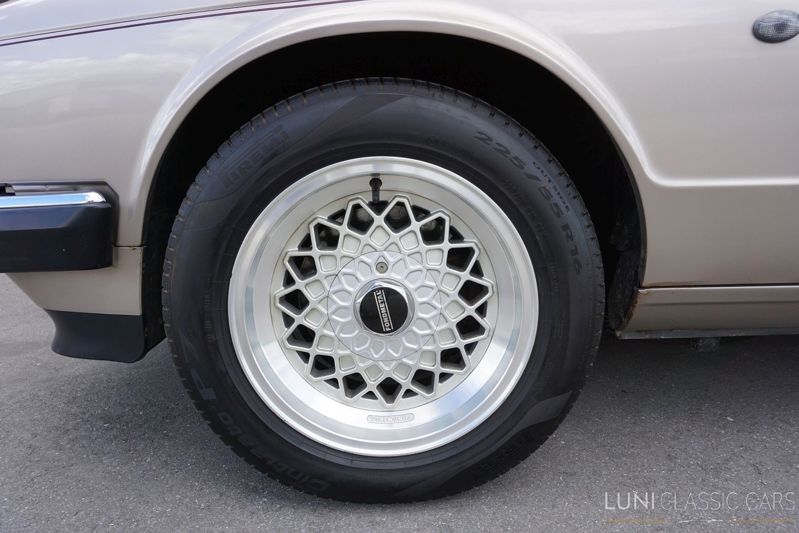 JAGUAR XJ6 3.6 Sovereign-image-12
