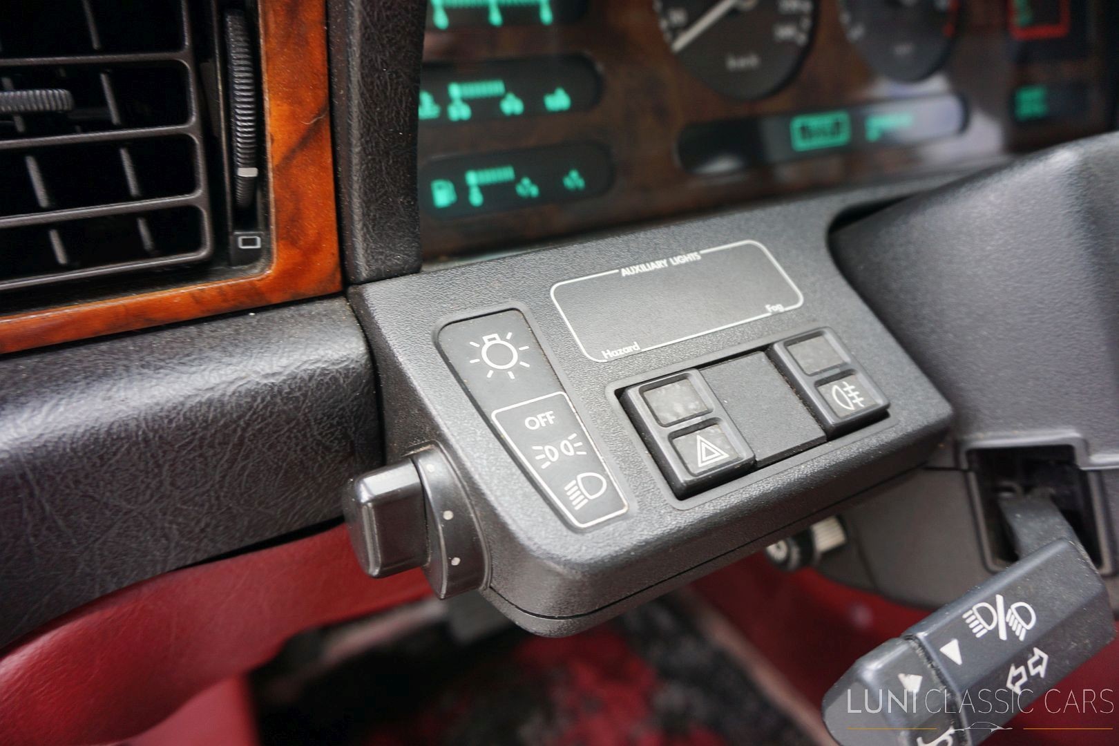 JAGUAR XJ6 3.6 Sovereign-image-24
