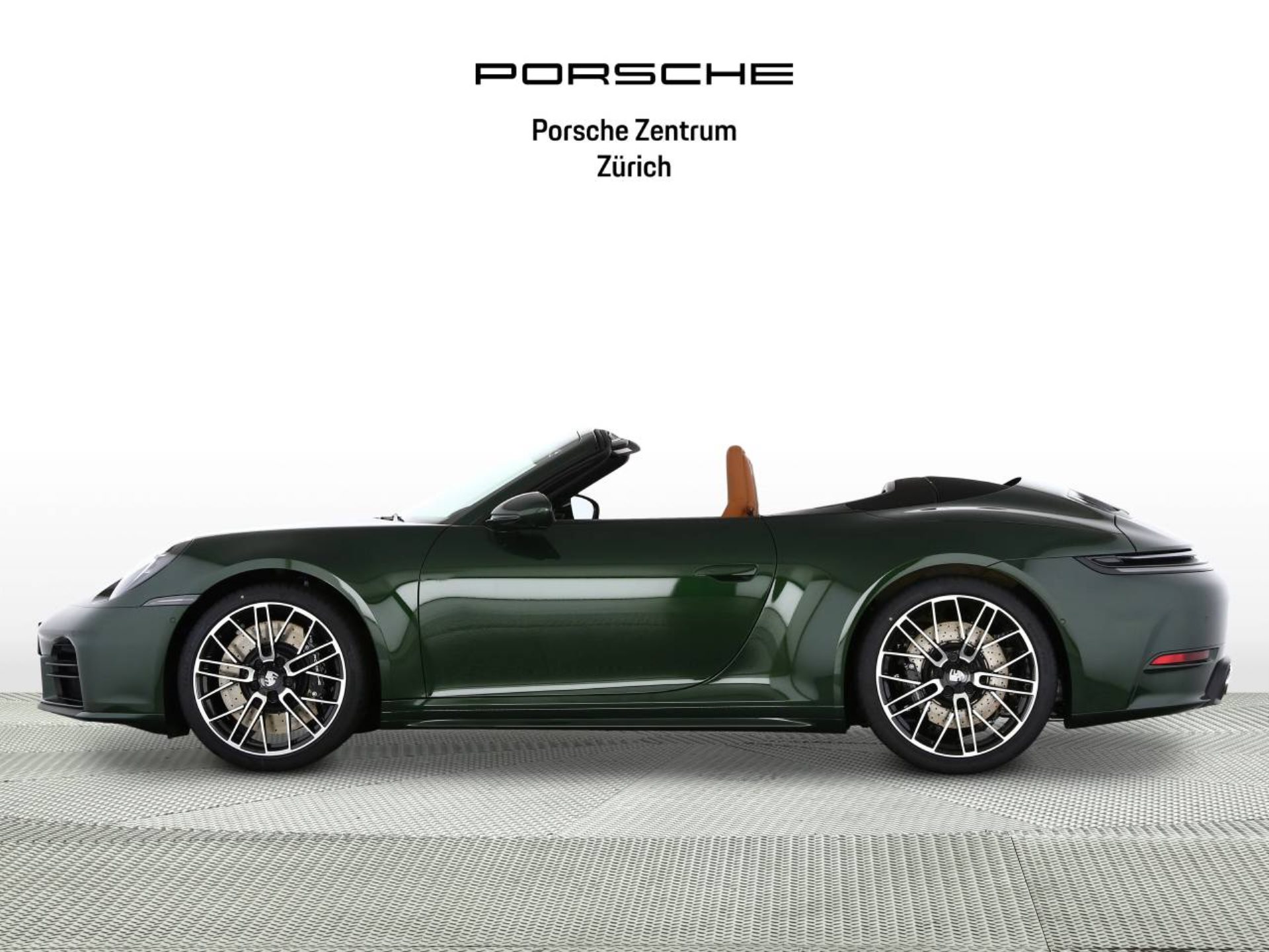PORSCHE 911 Carrera 4S Cabriolet-image-2
