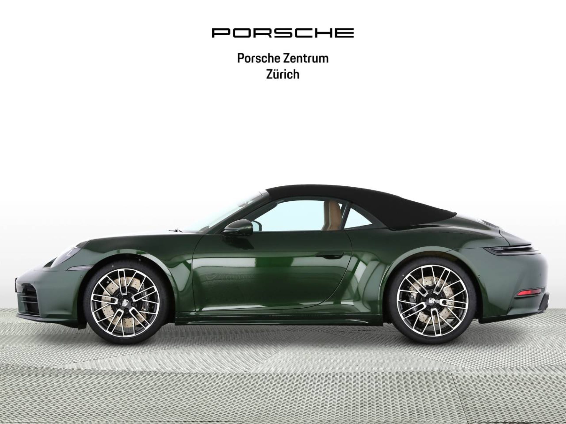 PORSCHE 911 Carrera 4S Cabriolet-image-1