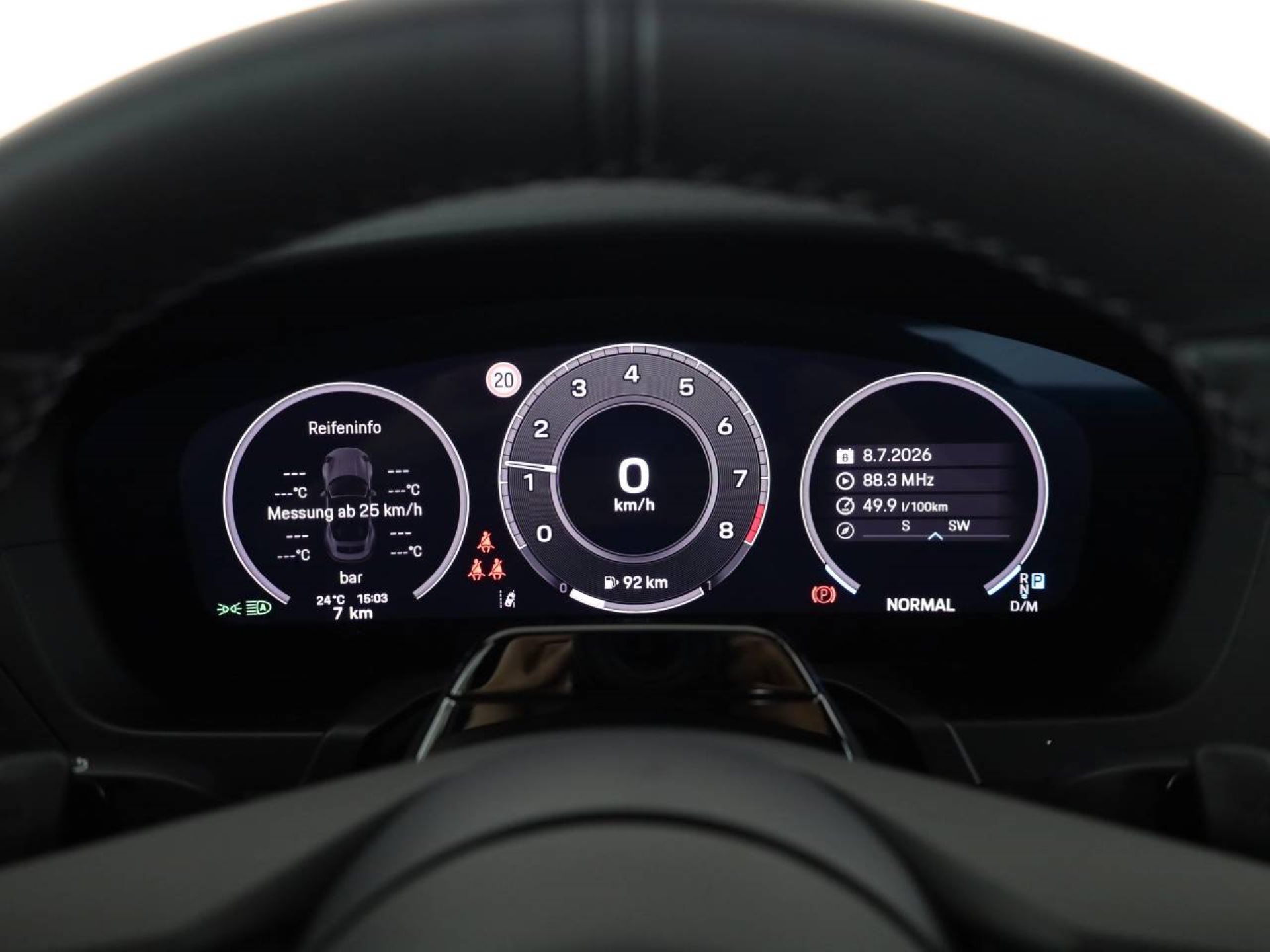 PORSCHE 911 Carrera 4S Cabriolet-image-11