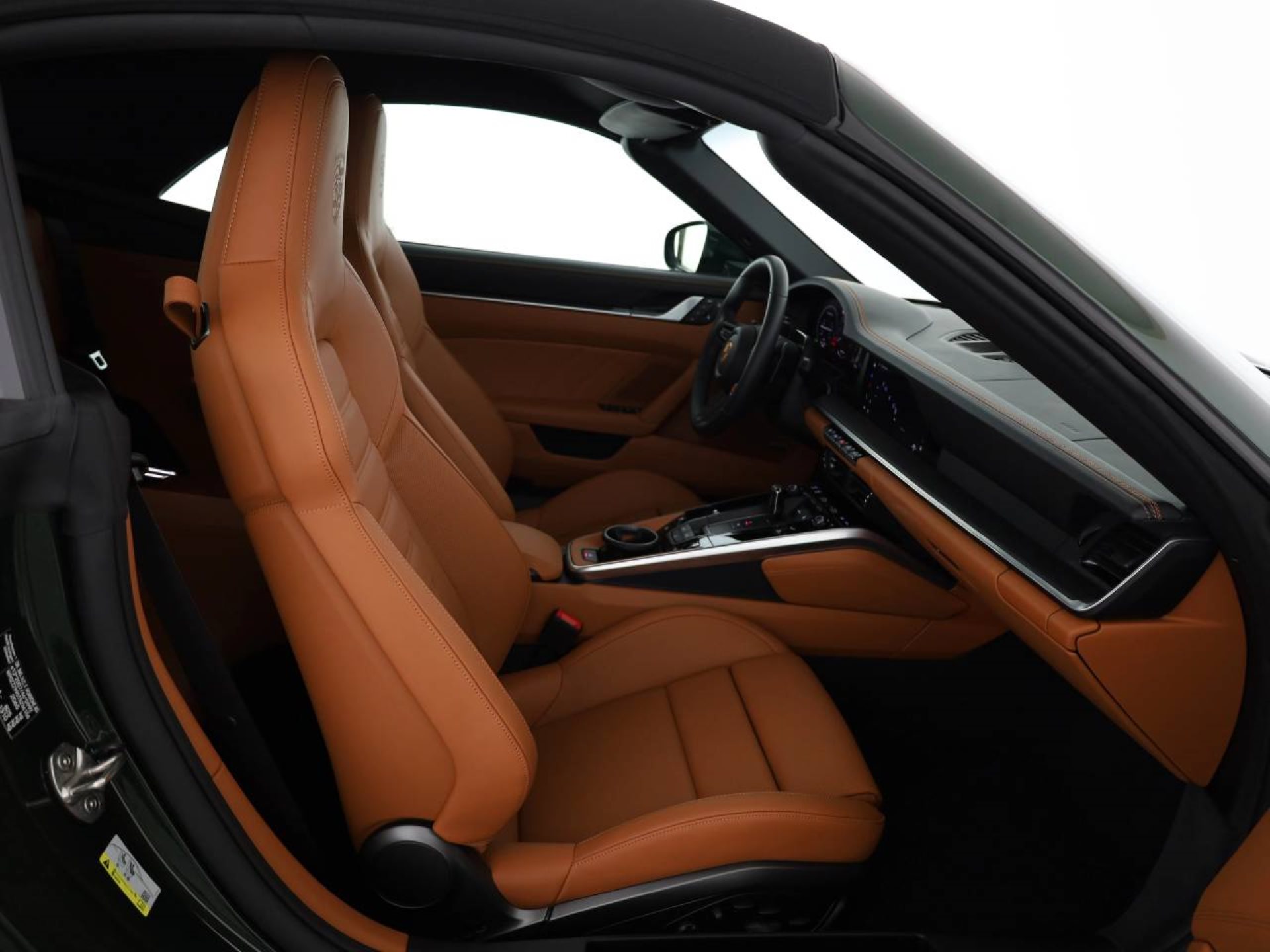 PORSCHE 911 Carrera 4S Cabriolet-image-13