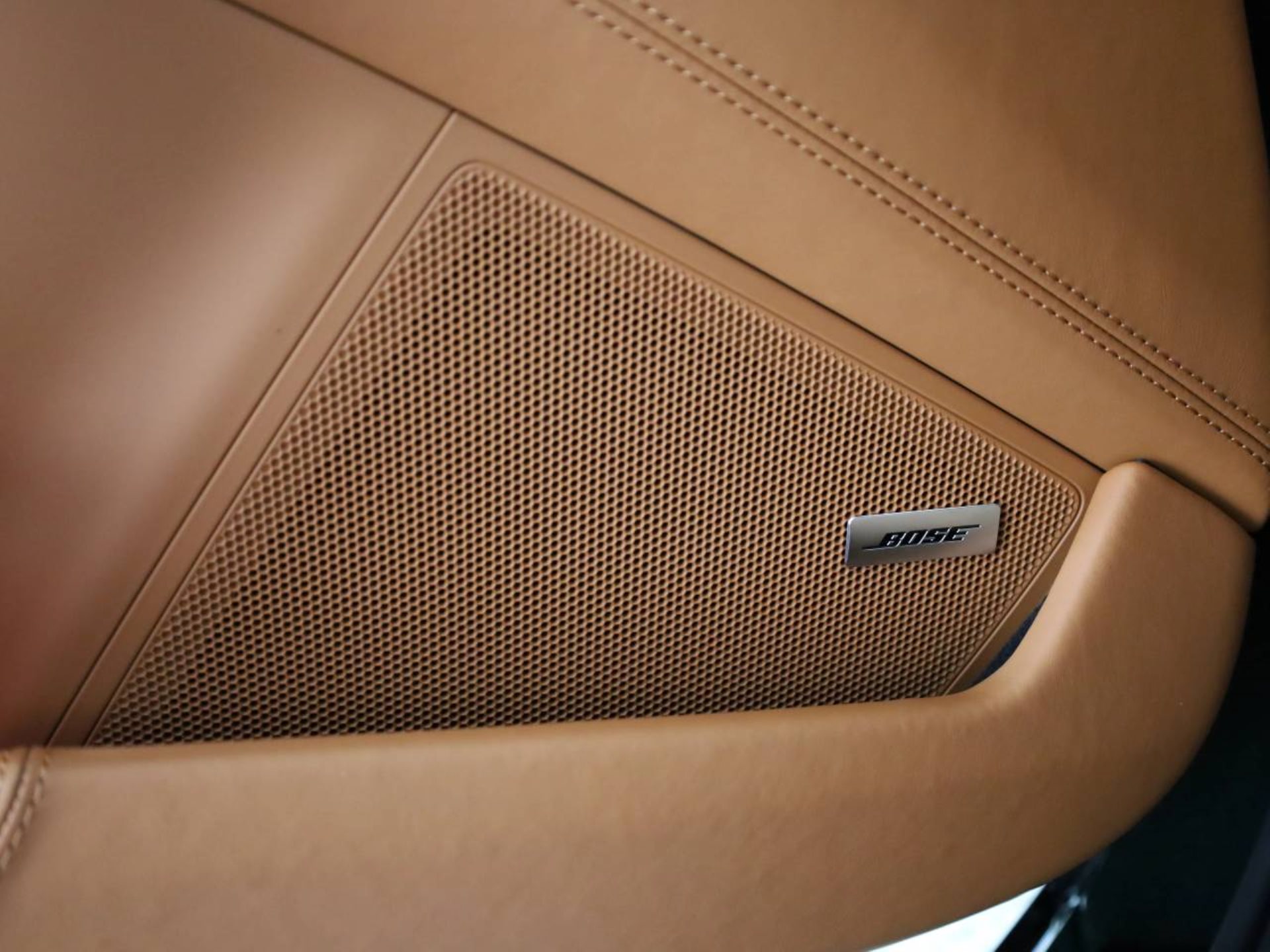 PORSCHE 911 Carrera 4S Cabriolet-image-19