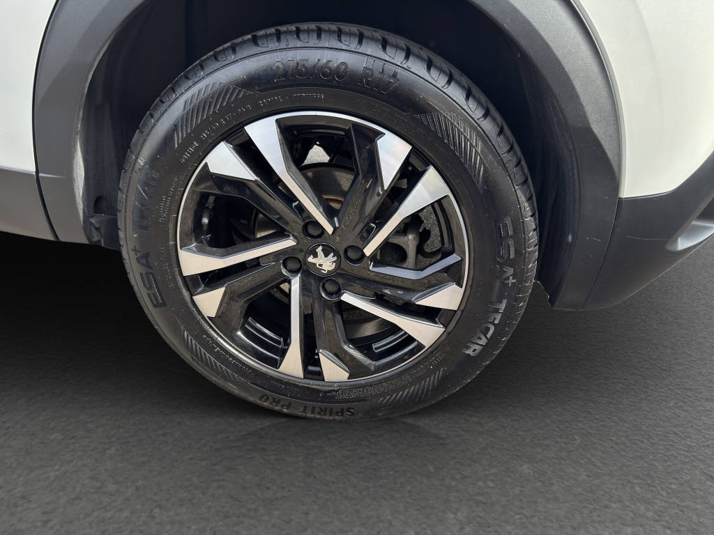 PEUGEOT 2008 e-Allure Pack-image-12