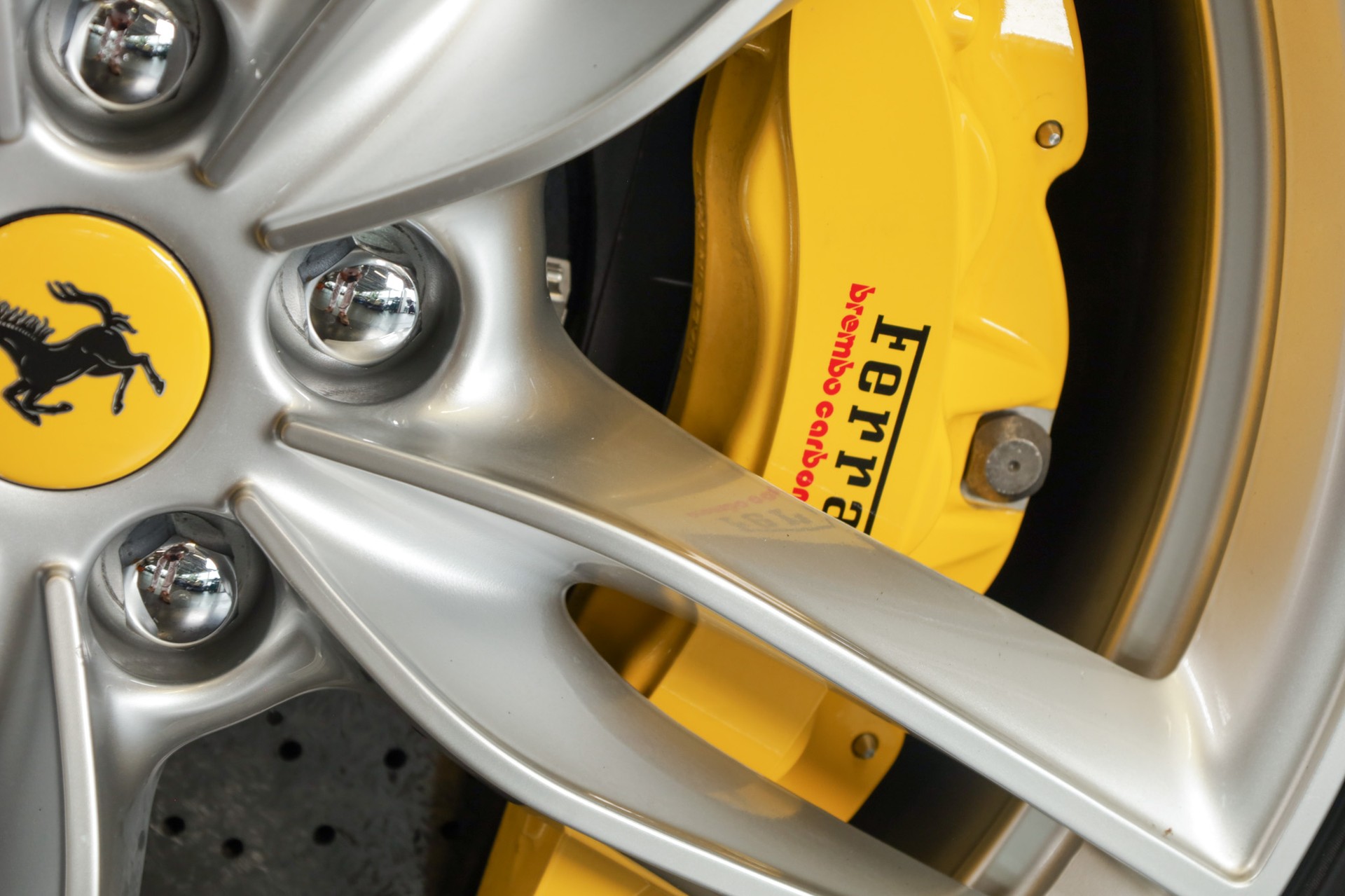 FERRARI Roma 3.9 V8 T-image-11