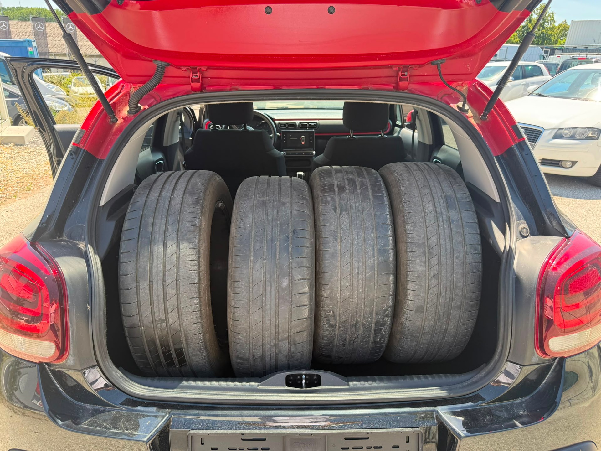 CITROEN C3 1.2i PureTech Feel EAT-image-8