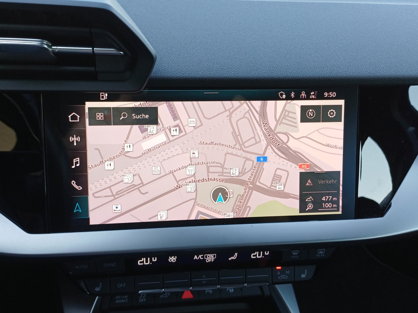 AUDI A3 Sportback 40 TFSI e Attraction S-tronic-image-16