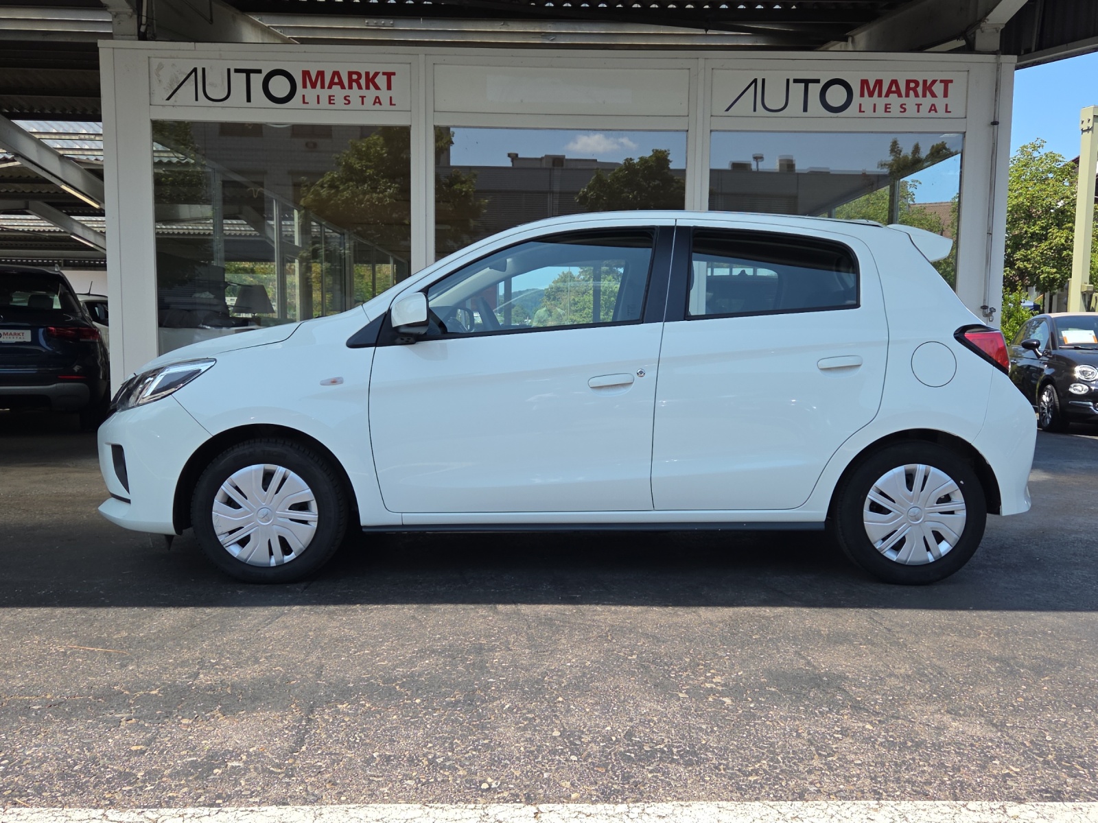 MITSUBISHI Space Star 1.2 CVT Pure-showroom-element-1