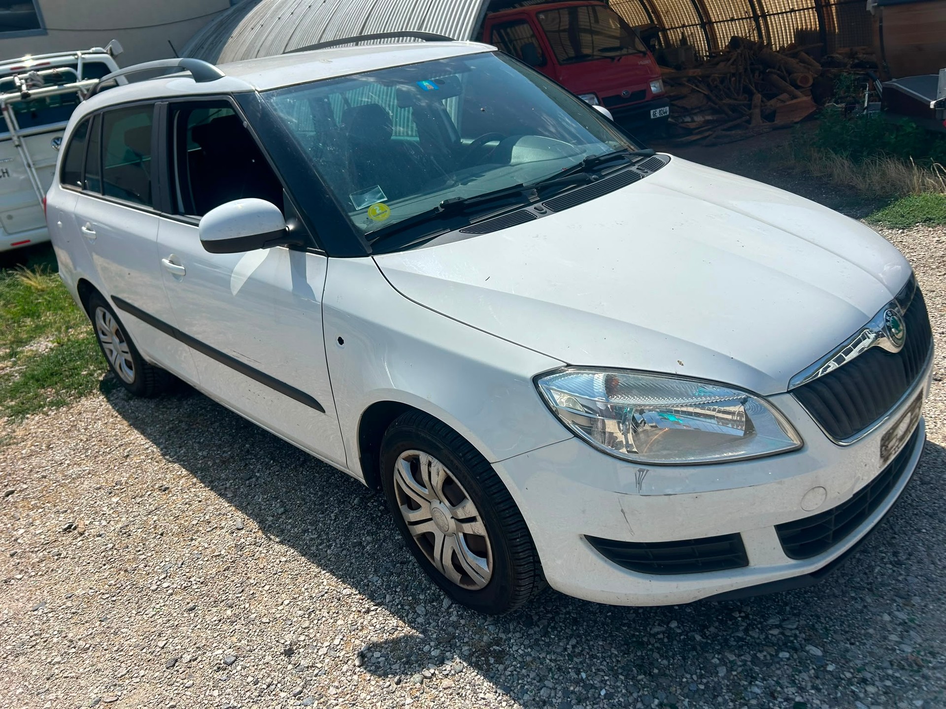 SKODA Fabia 1.6 TDI Ambiente-image-3