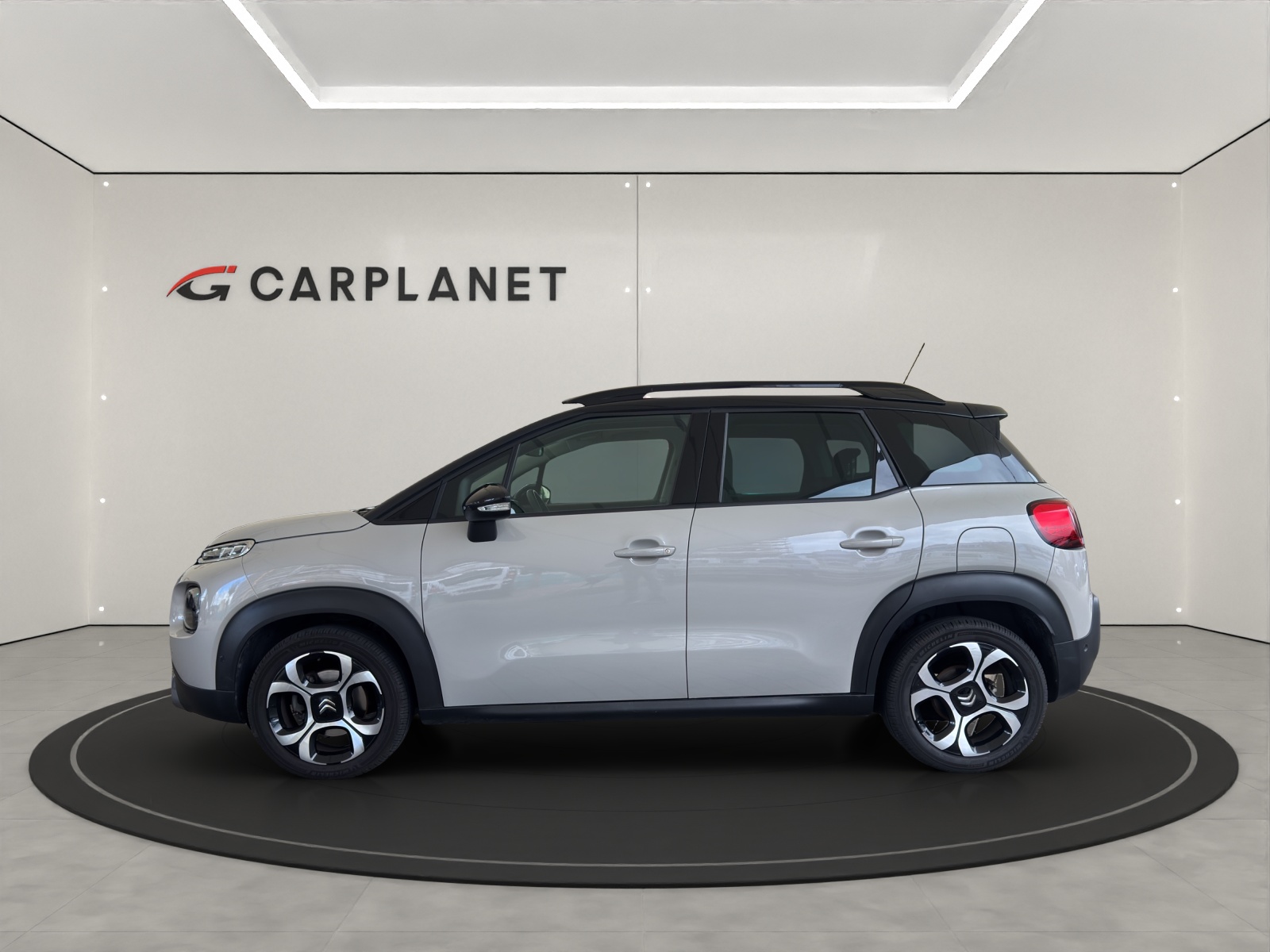 CITROEN C3 Aircross 1.2 PureTech 130 Shine *Automat*-image-3