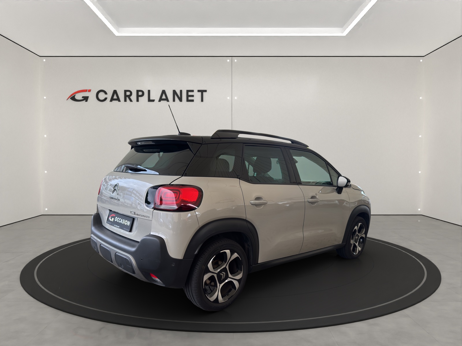 CITROEN C3 Aircross 1.2 PureTech 130 Shine *Automat*-image-15