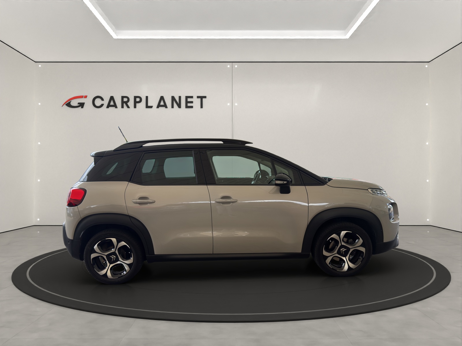 CITROEN C3 Aircross 1.2 PureTech 130 Shine *Automat*-image-1