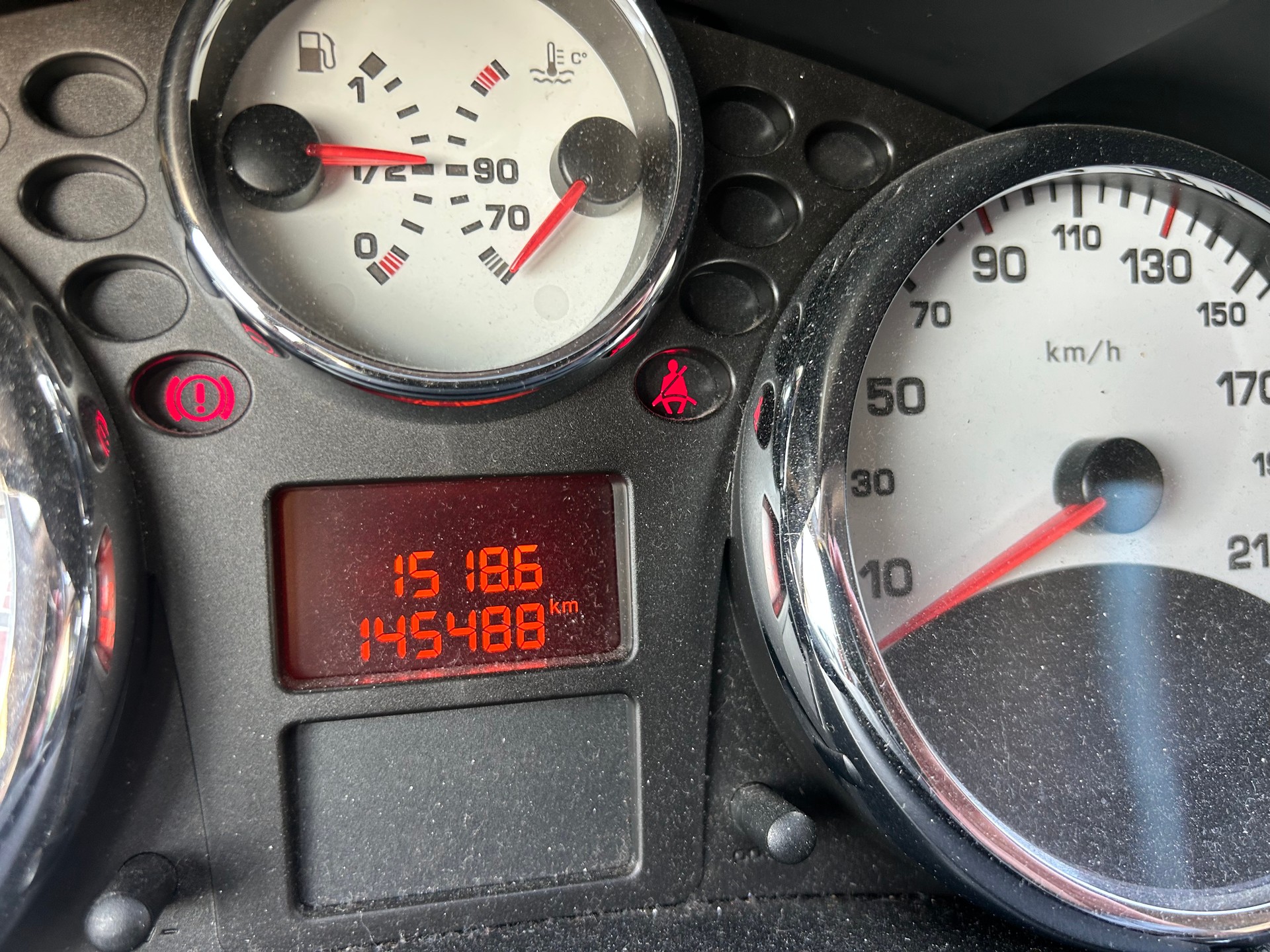 PEUGEOT 207 1.6 16V Sport-image-9