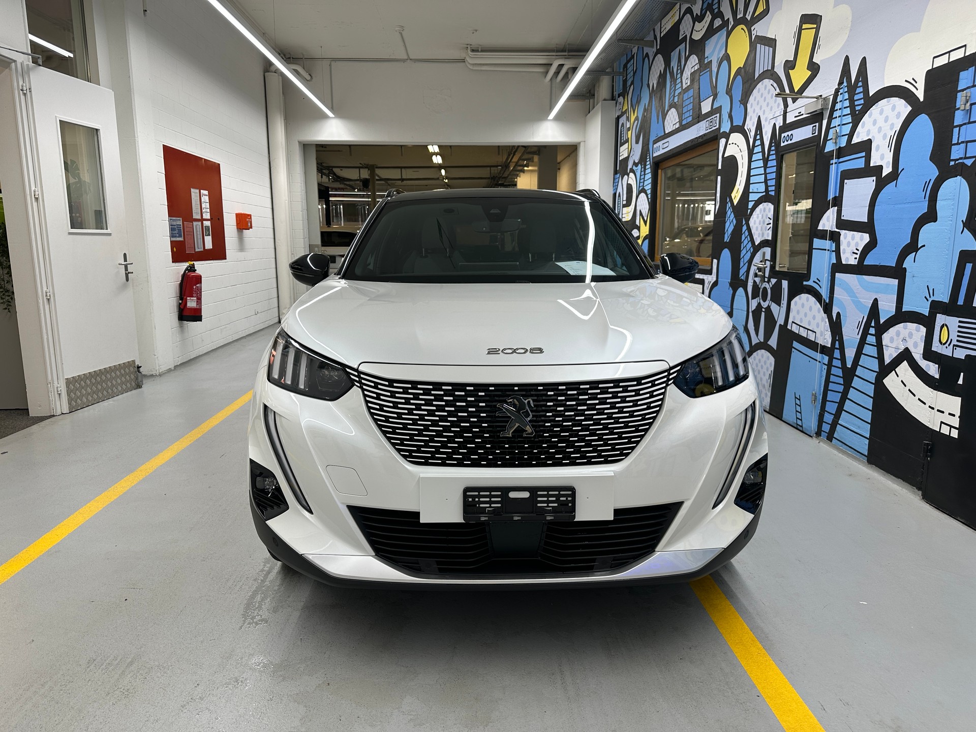 PEUGEOT 2008 e GT Pack-image-1