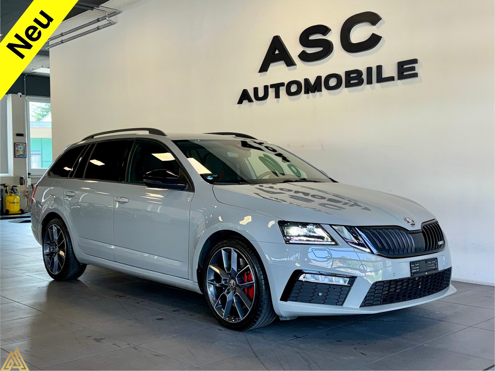 SKODA Octavia Combi 2.0 TSI RS DSG-image-0