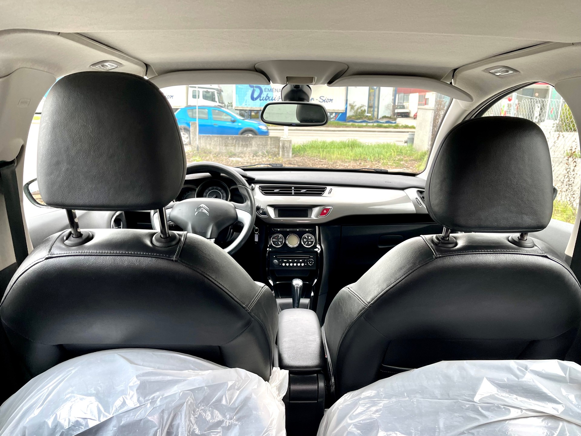 CITROEN C3 1.6i 16V Exclusive Automatic-image-28