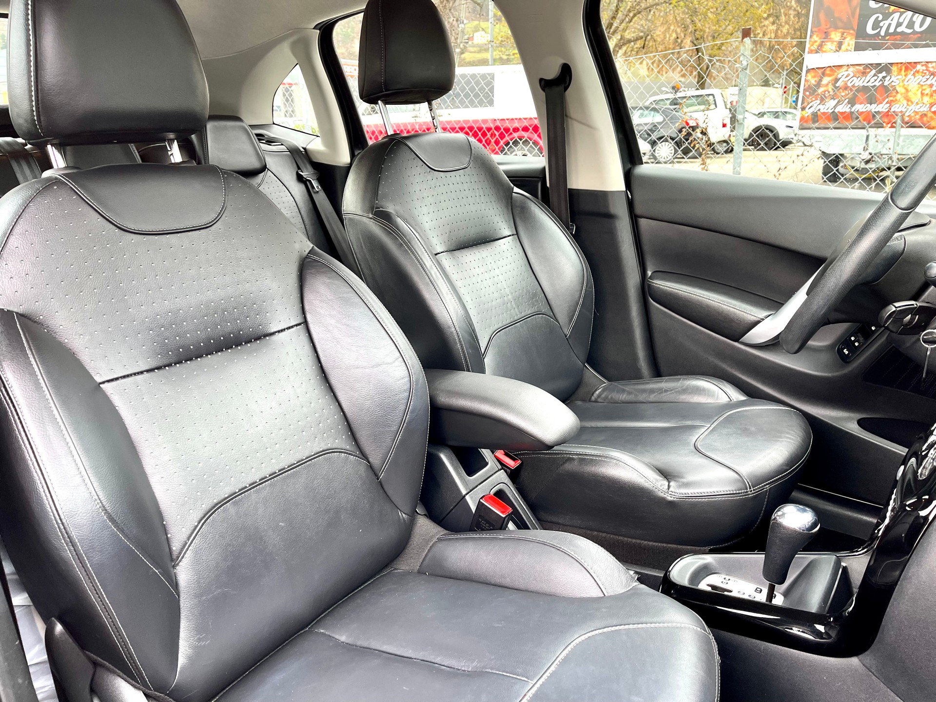 CITROEN C3 1.6i 16V Exclusive Automatic-image-15