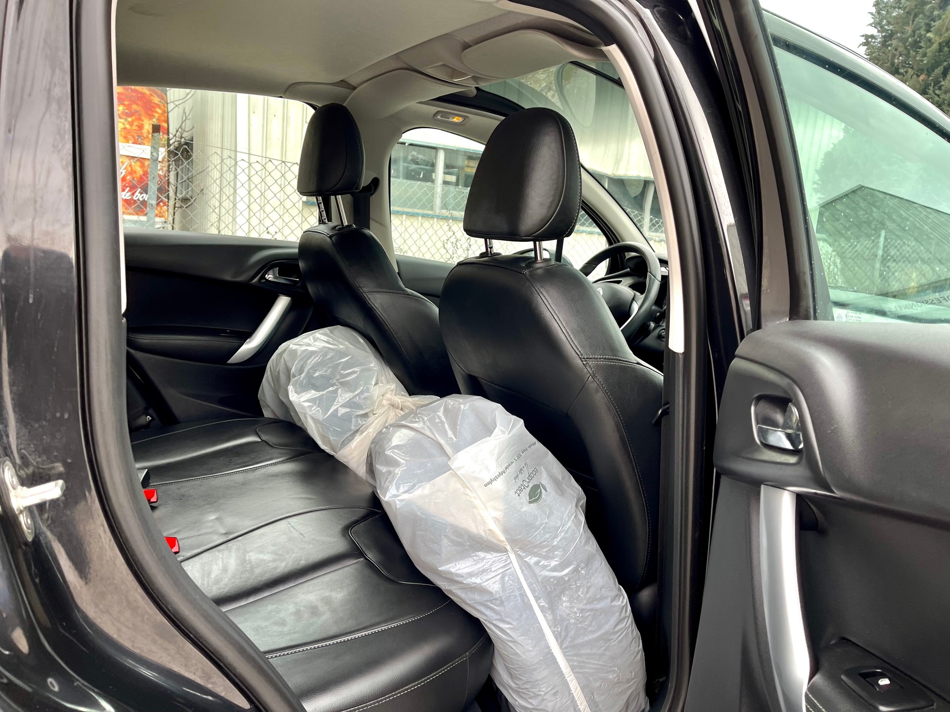 CITROEN C3 1.6i 16V Exclusive Automatic-image-14