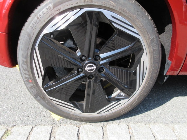 NISSAN Qashqai 1.3 DIG-T N-Design 4x4-image-11
