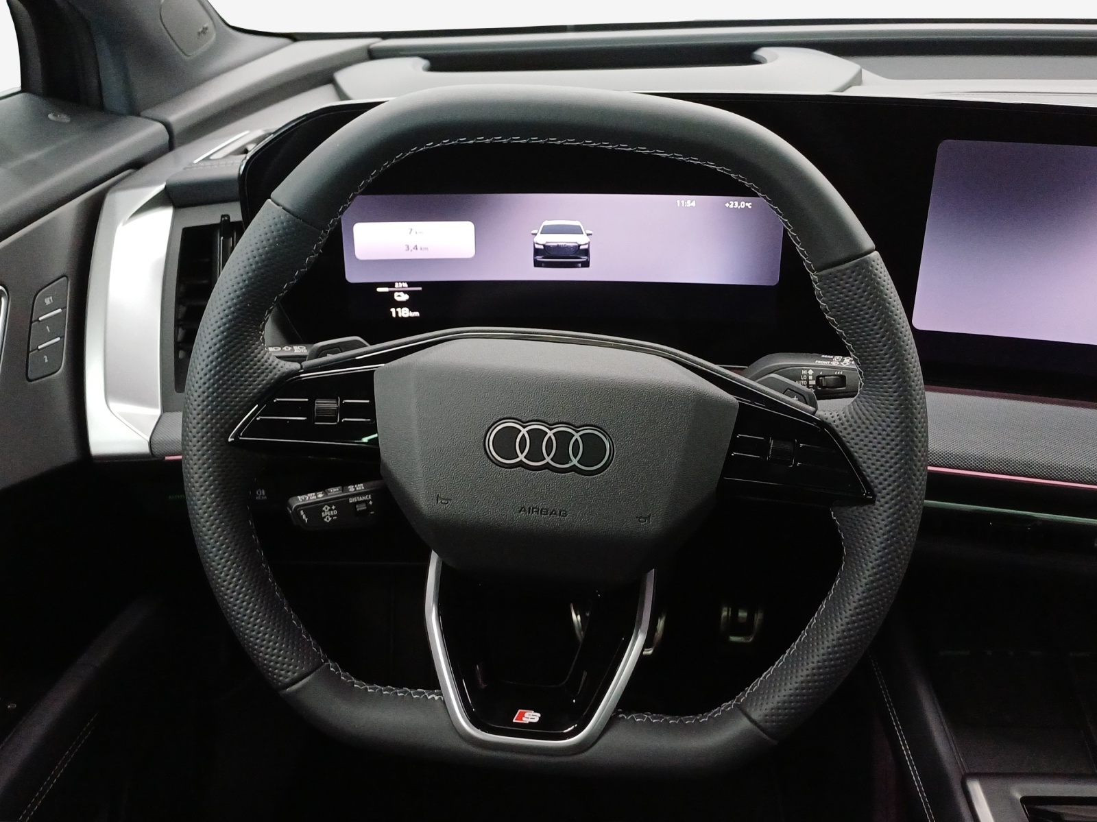 AUDI Q4 e-tron SUV quattro performance-image-9