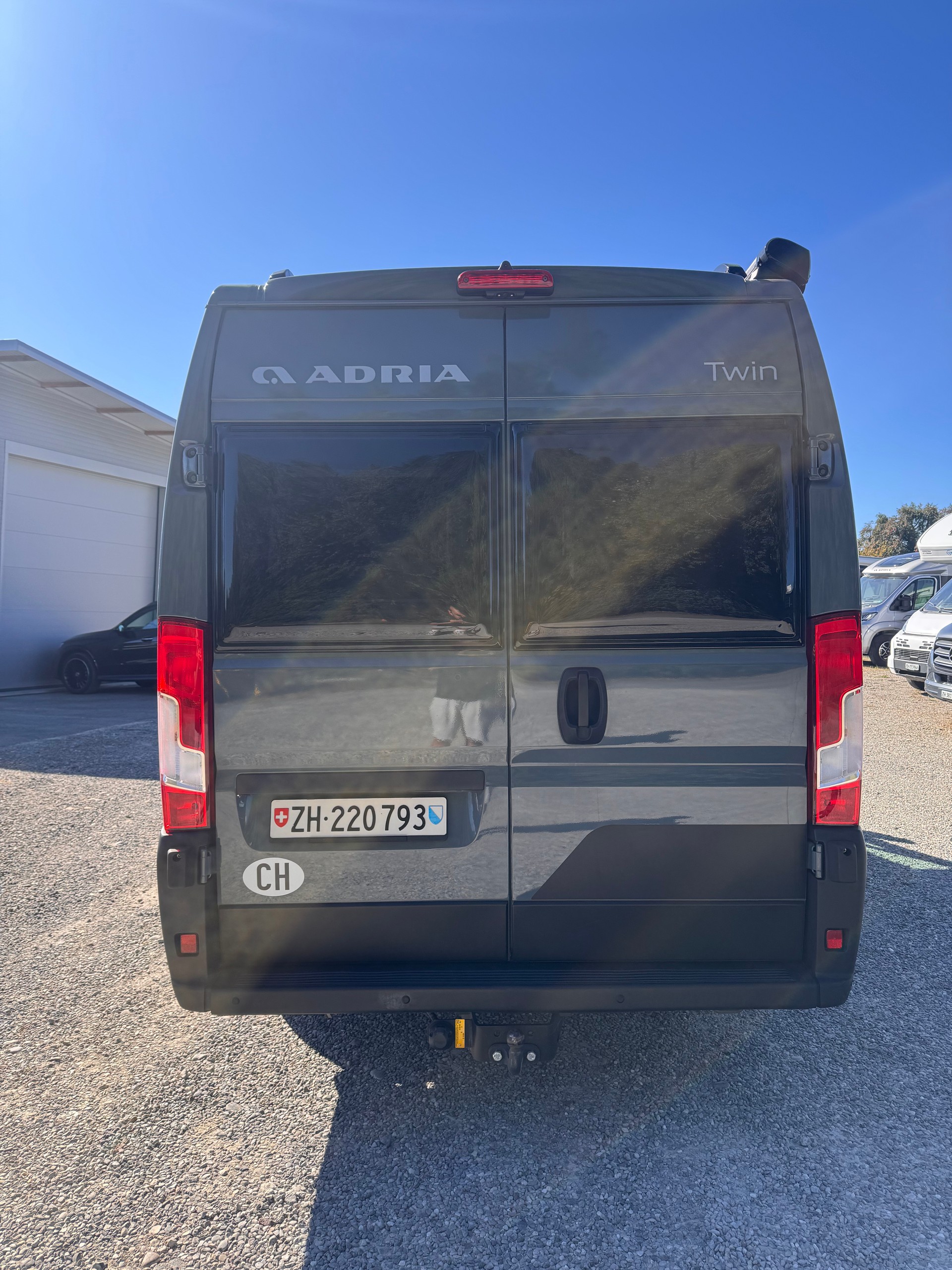 ADRIA Twin SUPREME 640 SLB-image-2