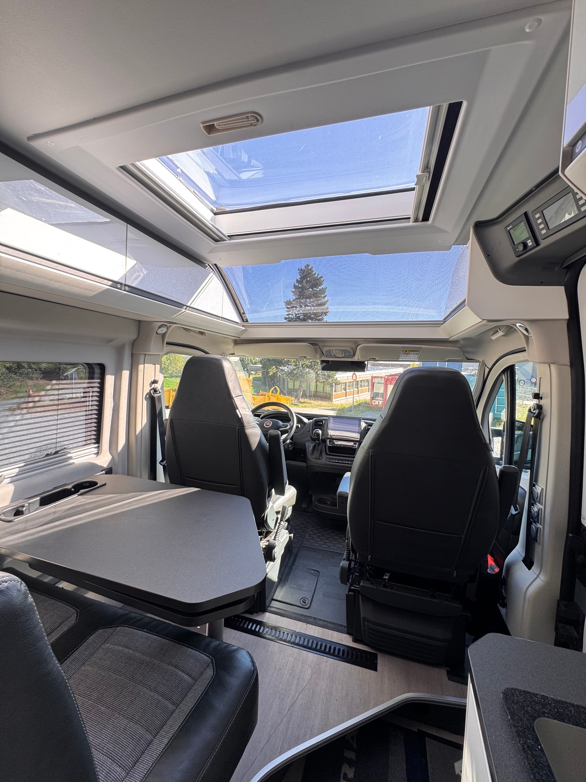 ADRIA Twin SUPREME 640 SLB-image-5