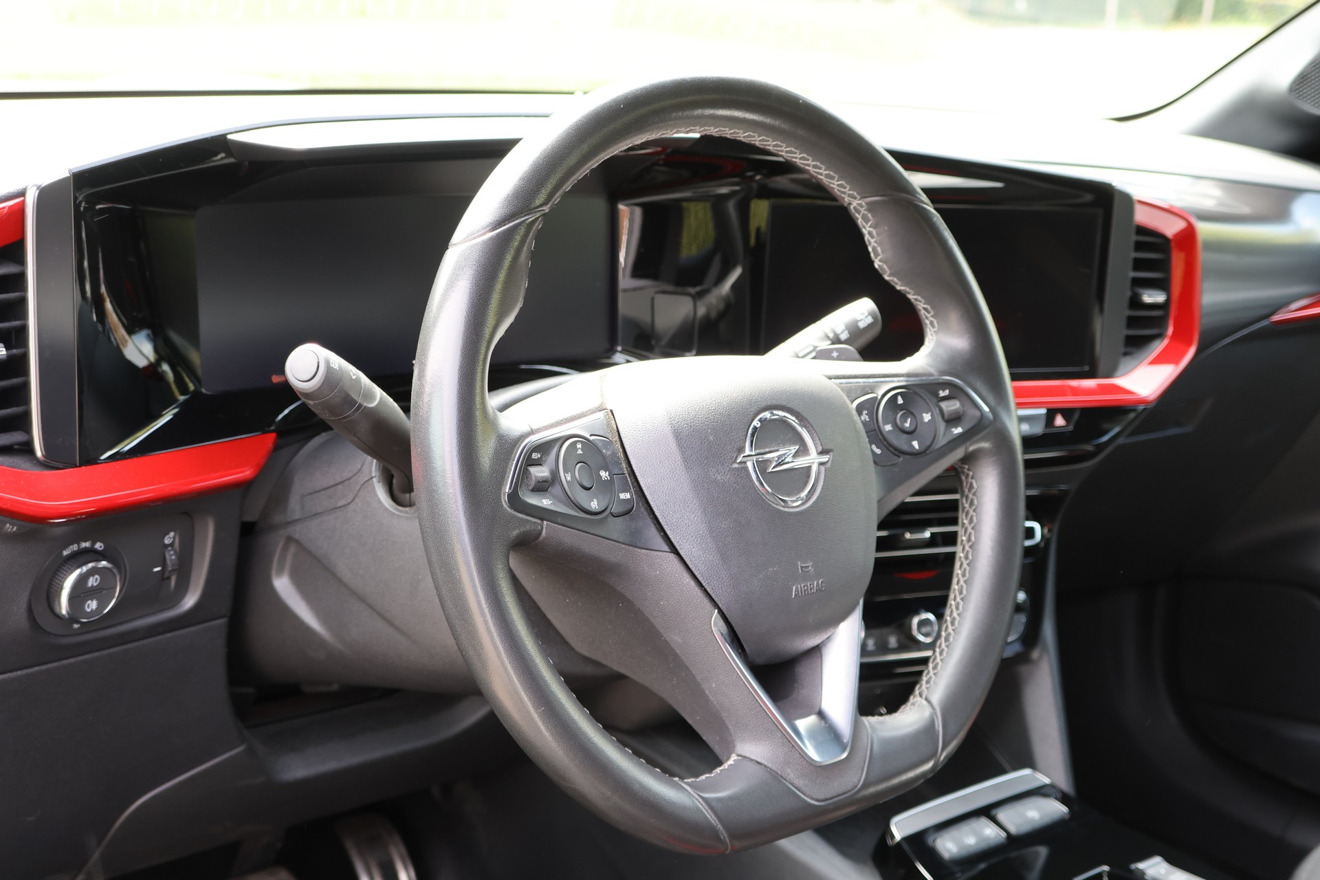 OPEL Mokka 1.2 Turbo GS Line Automat-image-4