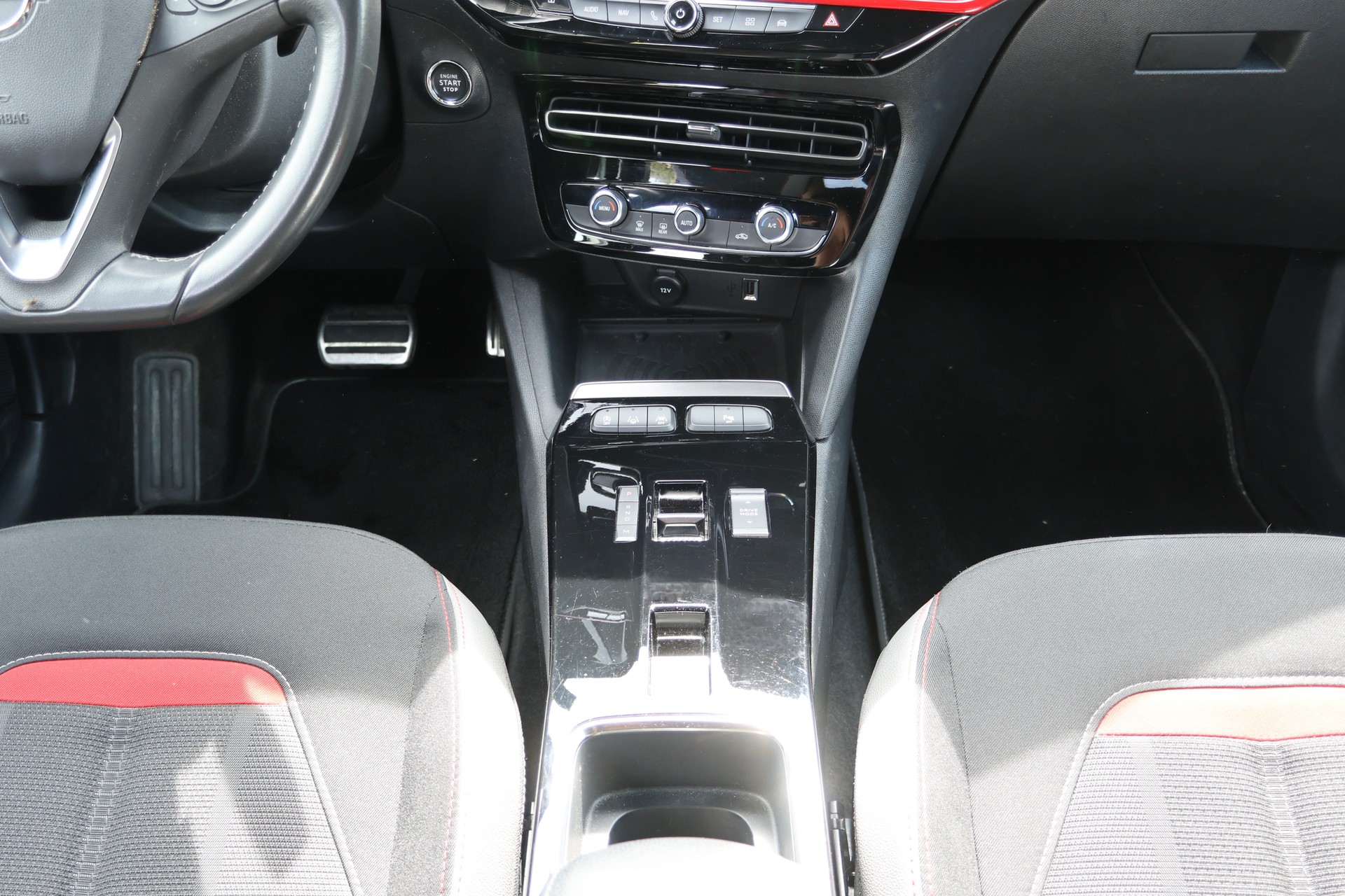 OPEL Mokka 1.2 Turbo GS Line Automat-image-10