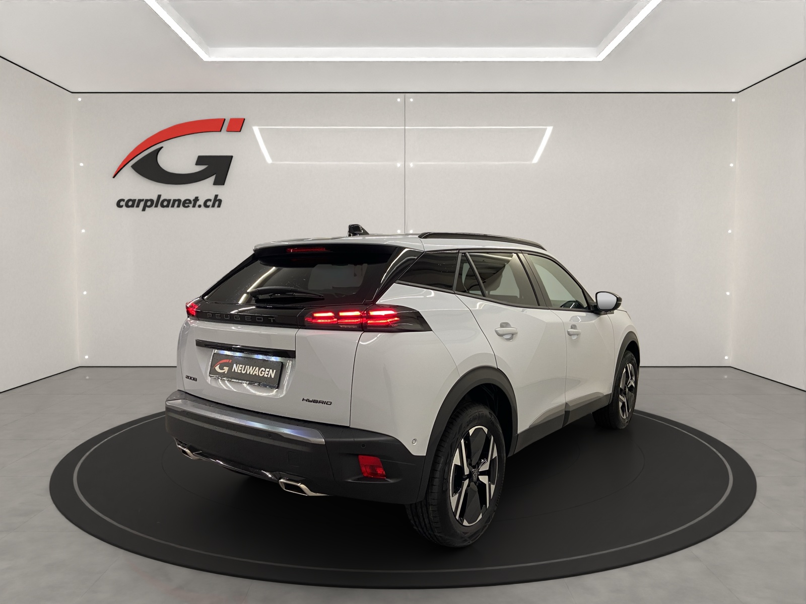 PEUGEOT 2008 1.2 Hybrid 145 Allure-image-3