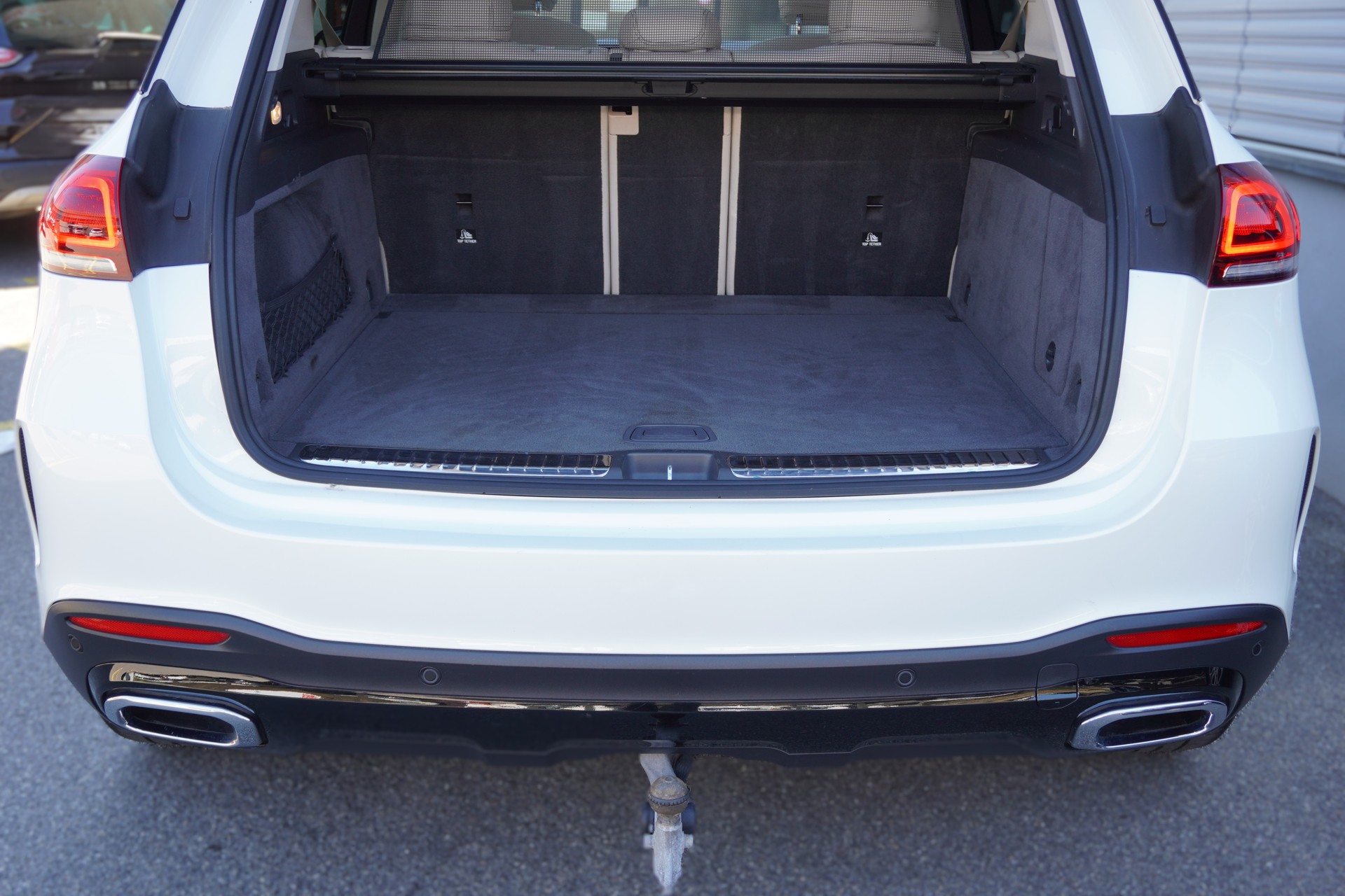 MERCEDES-BENZ GLE 400 d 4Matic AMG Line 9G-Tronic-image-15