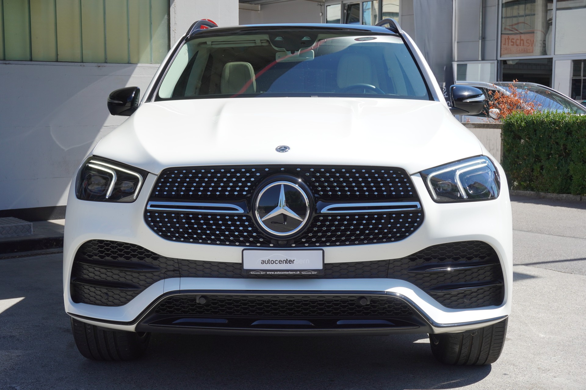 MERCEDES-BENZ GLE 400 d 4Matic AMG Line 9G-Tronic-image-2