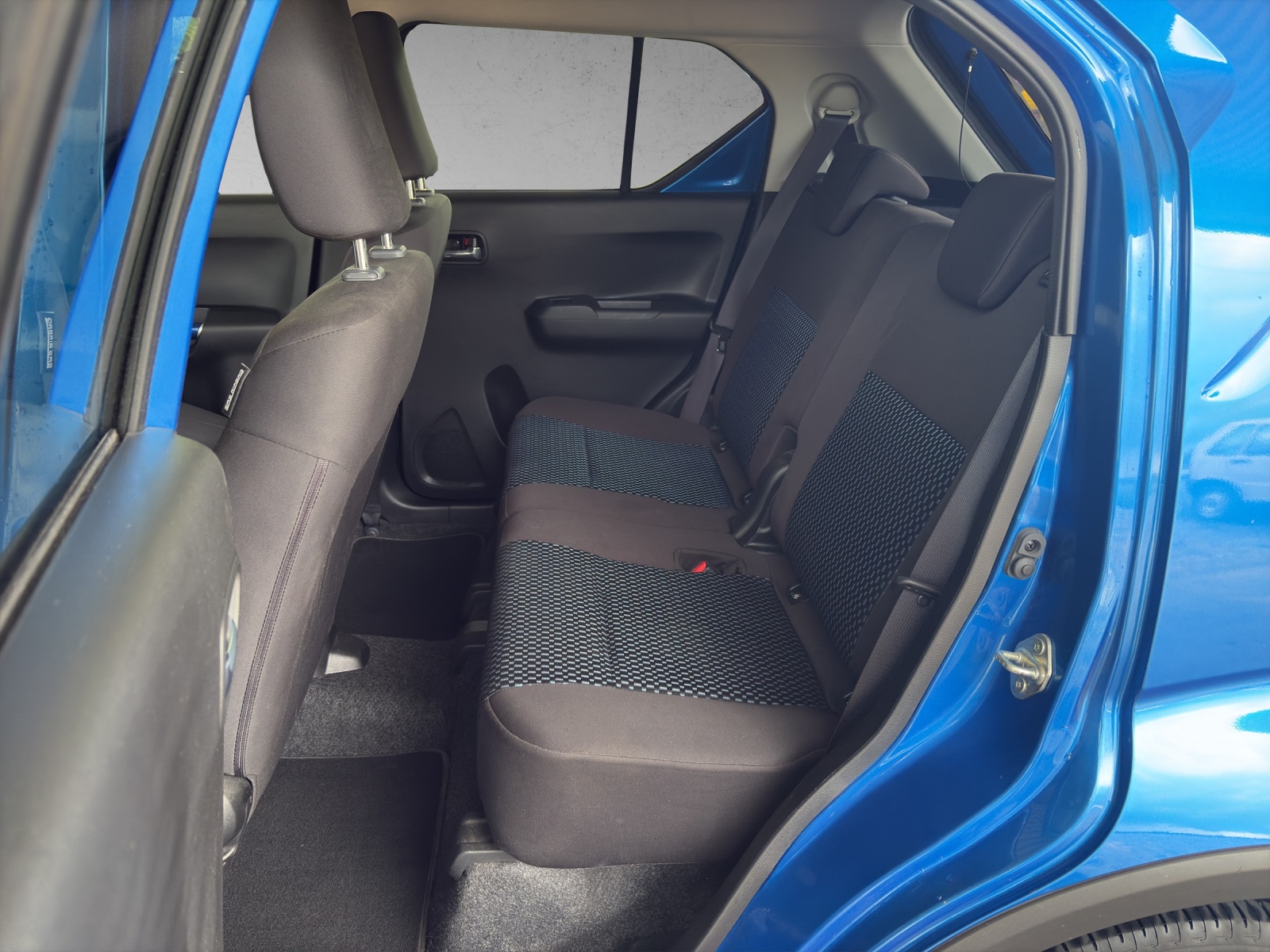 SUZUKI Ignis 1.2i Piz Sulai Top Hybrid 4x4-image-9