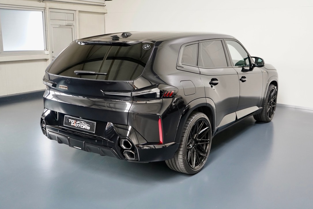 BMW XM xDrive PHEV Steptronic-image-2