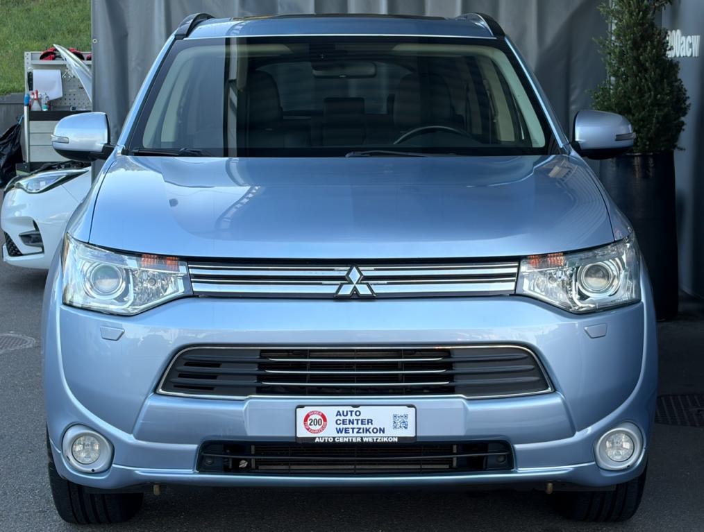MITSUBISHI Outlander 2.0 PHEV Intense-image-0