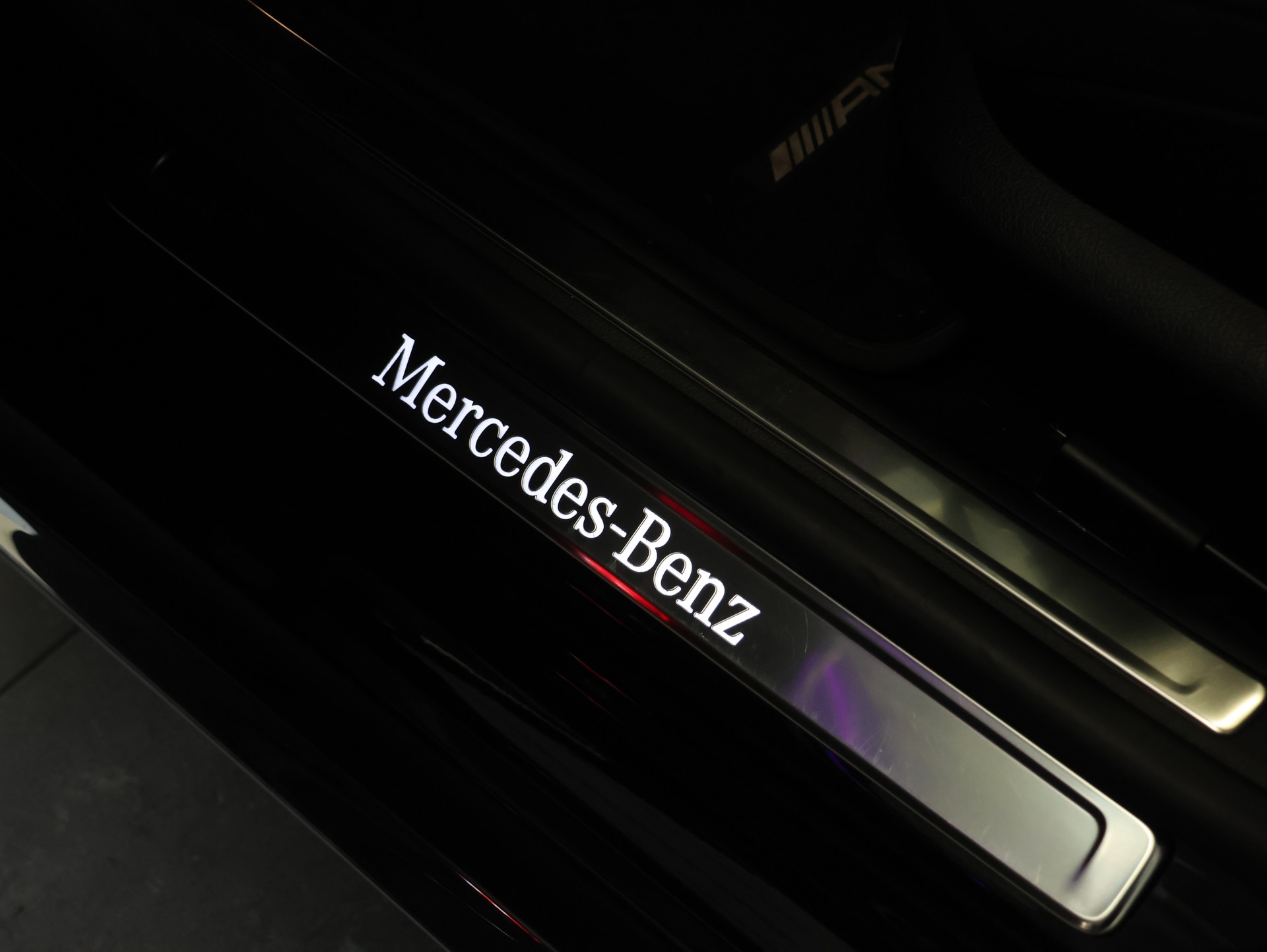 MERCEDES-BENZ S 450 L 4Matic Business Class 9G-Tronic *Burmester* *Panoramadach* *Sitzheizung*-image-12