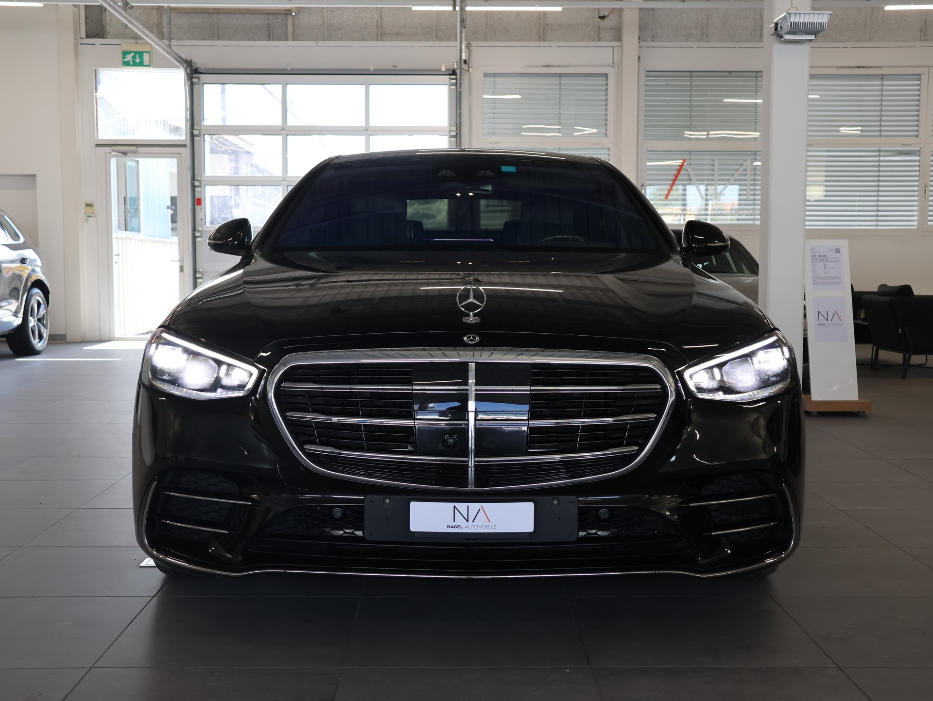 MERCEDES-BENZ S 450 L 4Matic Business Class 9G-Tronic *Burmester* *Panoramadach* *Sitzheizung*-showroom-element-2