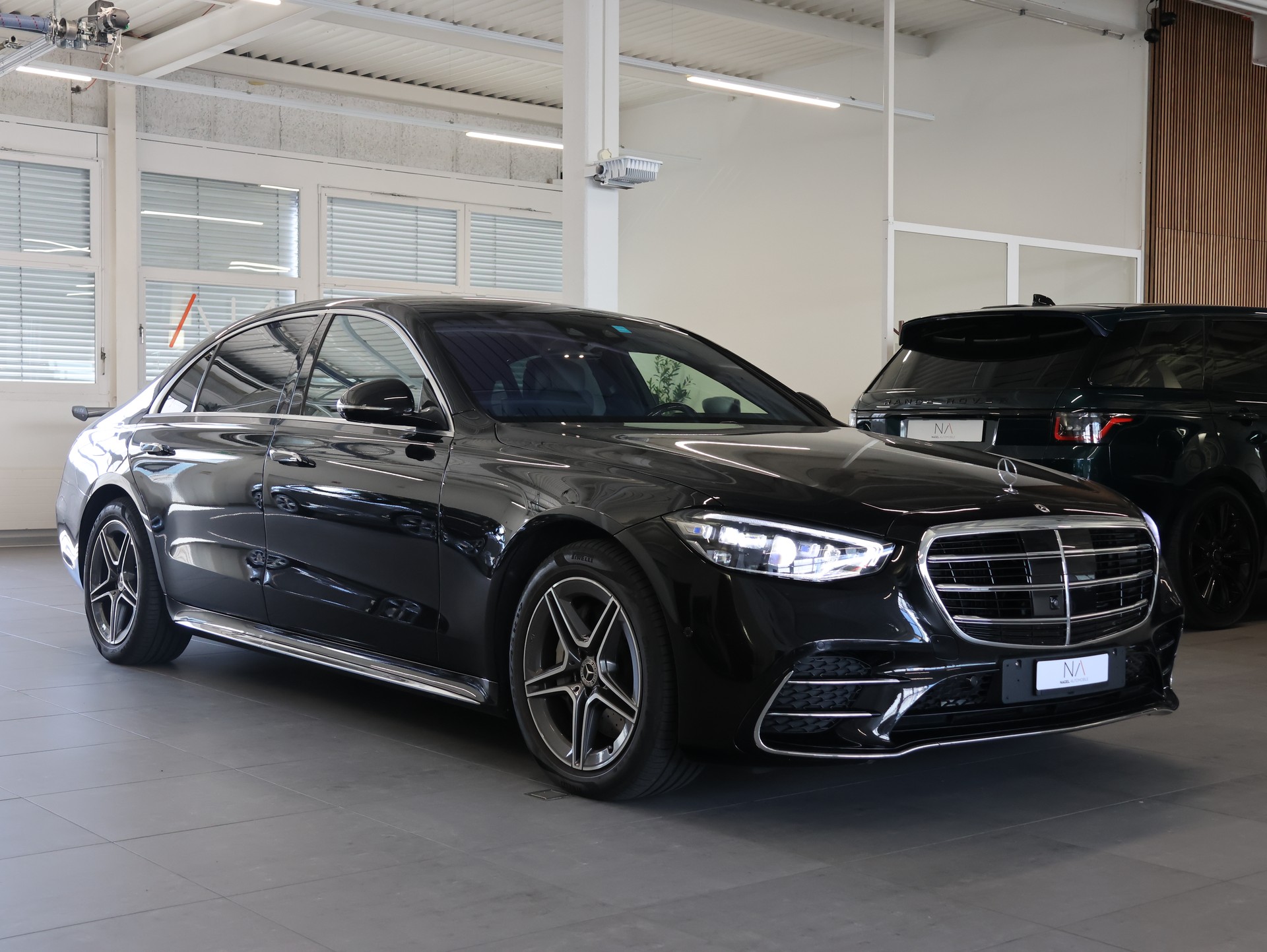 MERCEDES-BENZ S 450 L 4Matic Business Class 9G-Tronic *Burmester* *Panoramadach* *Sitzheizung*-showroom-element-1