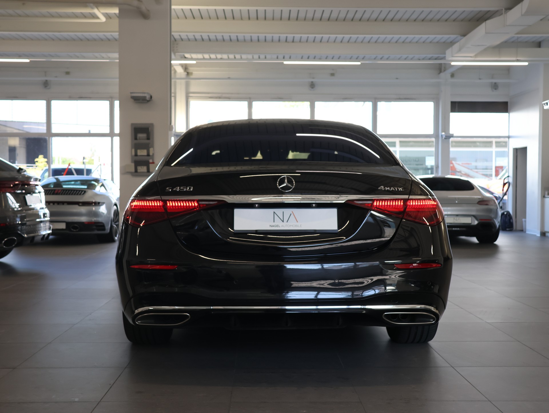 MERCEDES-BENZ S 450 L 4Matic Business Class 9G-Tronic *Burmester* *Panoramadach* *Sitzheizung*-image-5