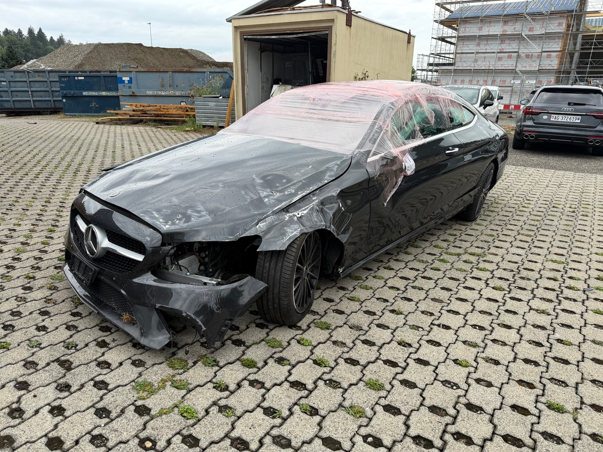 MERCEDES-BENZ C 200 4Matic AMG Line 9G-Tronic-image-0