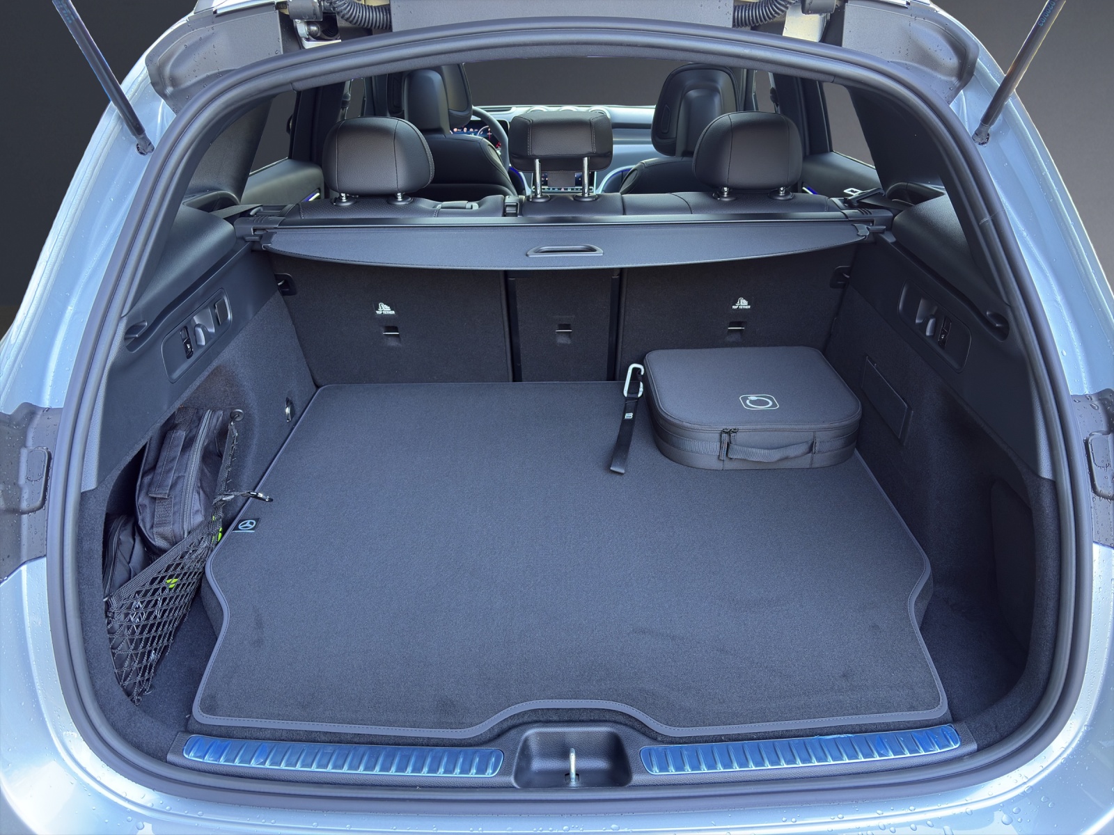 MERCEDES-BENZ GLC 300 e 4Matic EQ Star 9G-Tronic-image-7