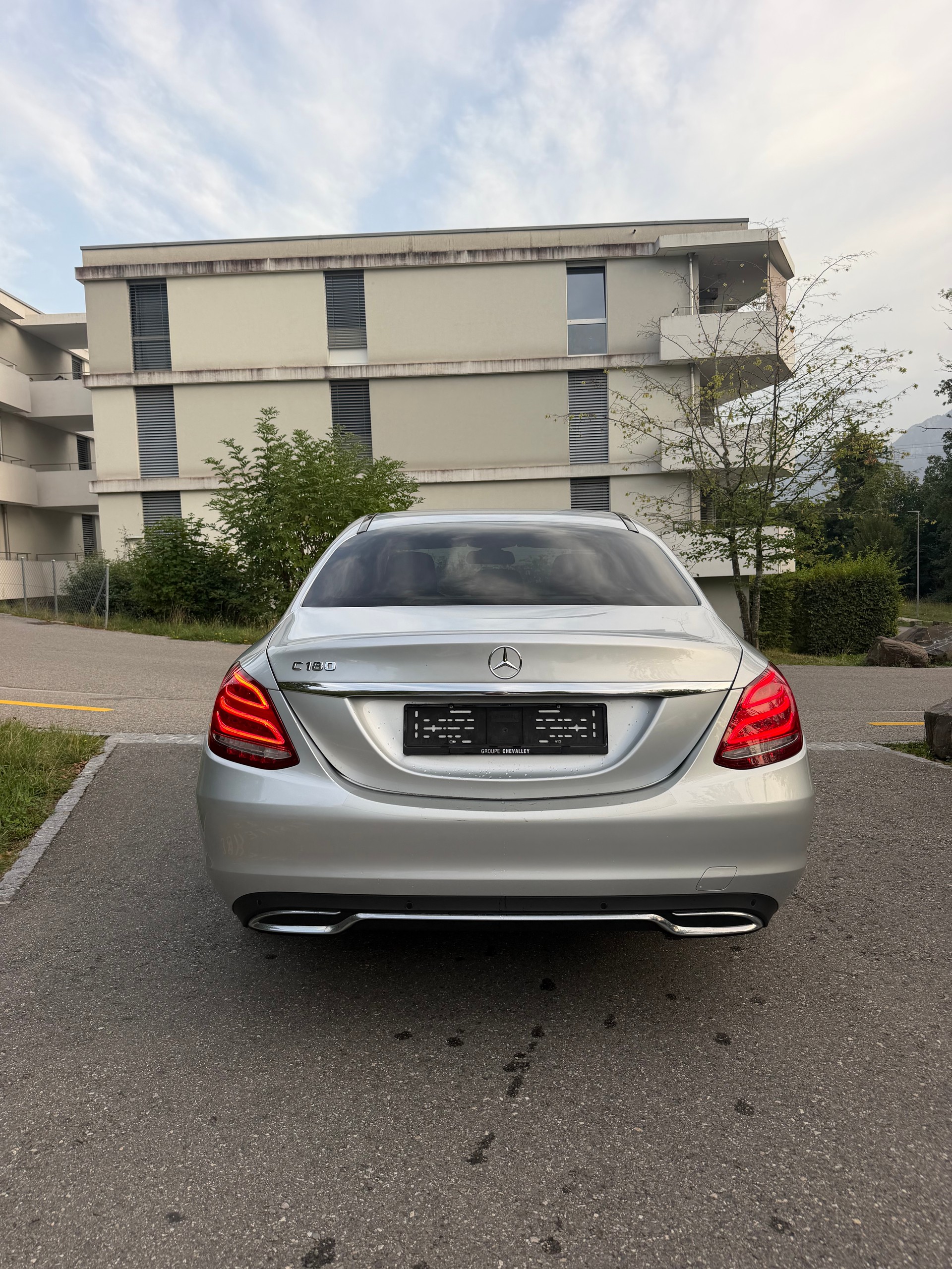 MERCEDES-BENZ C 180 Avantgarde 9G-Tronic-image-2