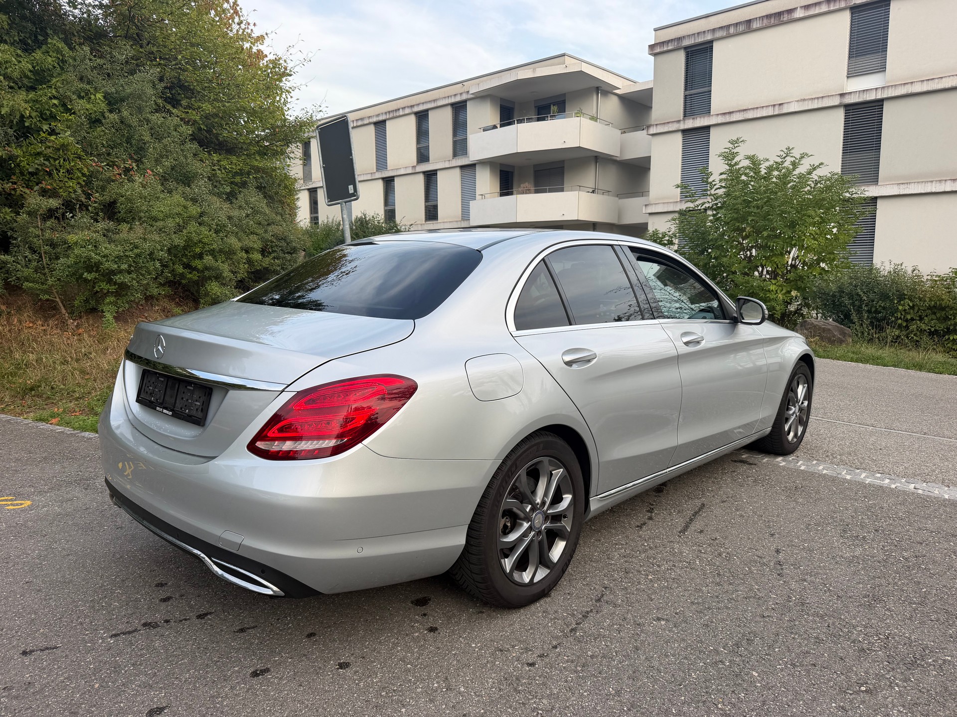 MERCEDES-BENZ C 180 Avantgarde 9G-Tronic-image-3