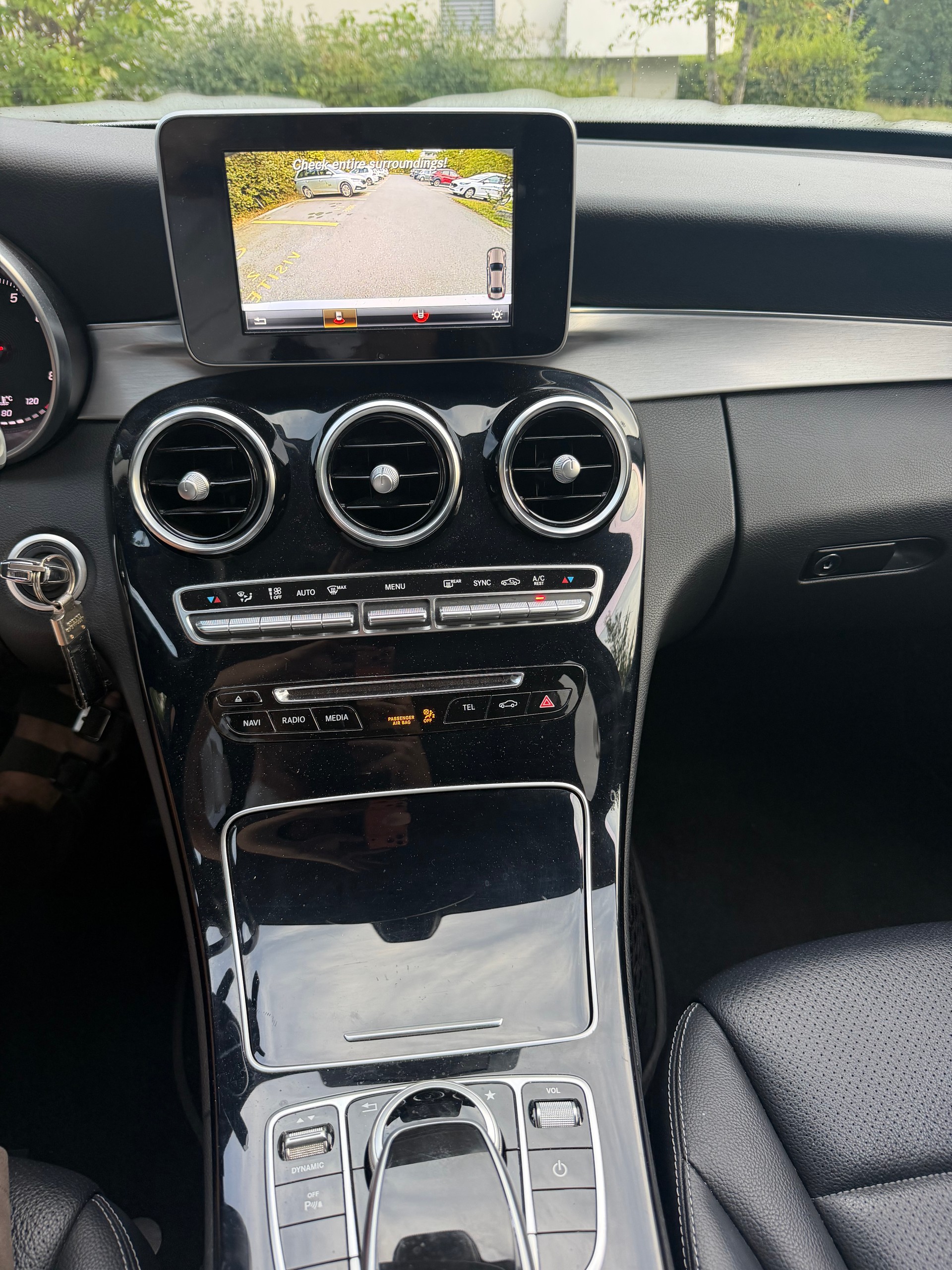 MERCEDES-BENZ C 180 Avantgarde 9G-Tronic-image-12
